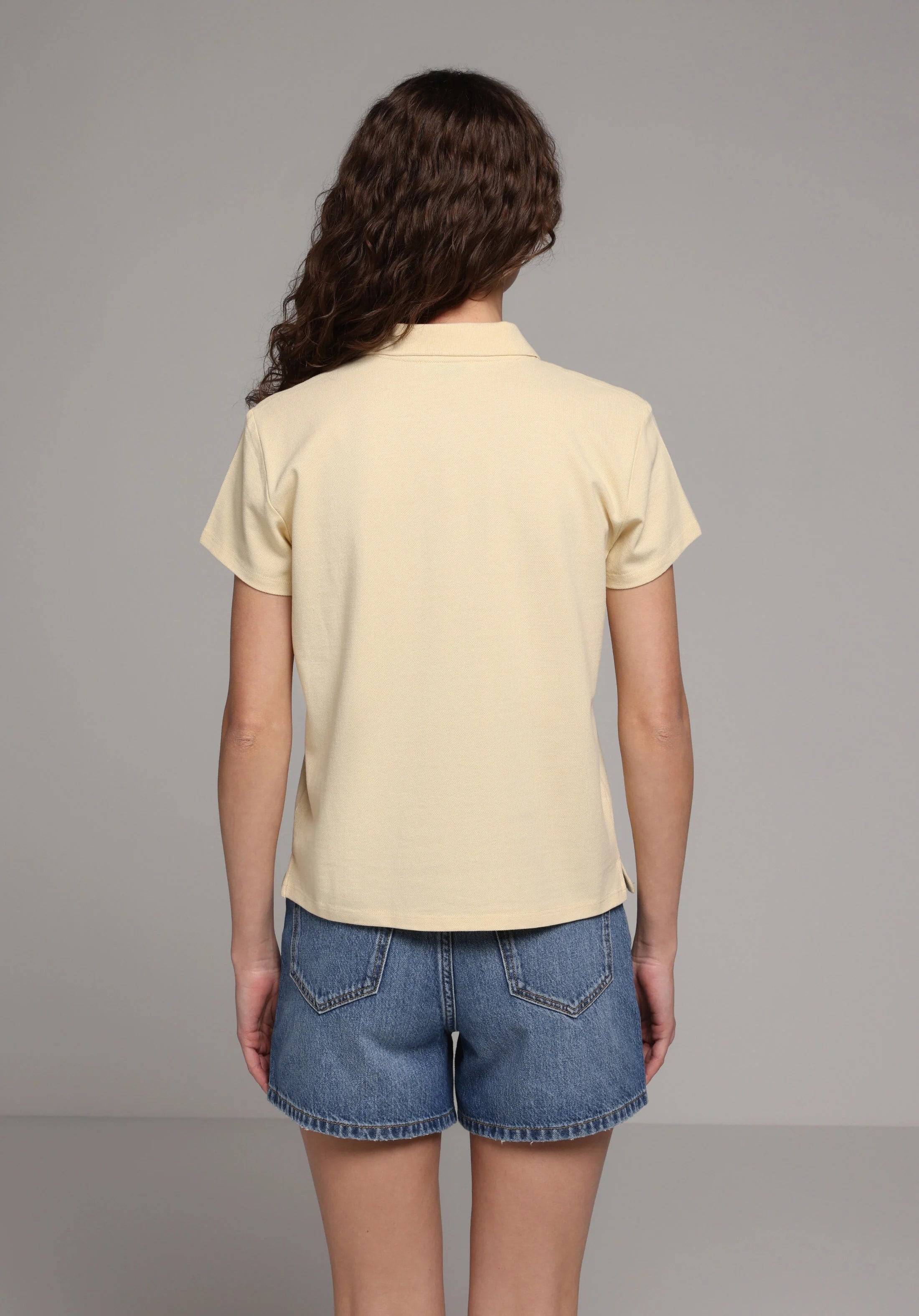 ÖRME KADIN YAKALI KISA KOL T-SHIRT Regular Fit
