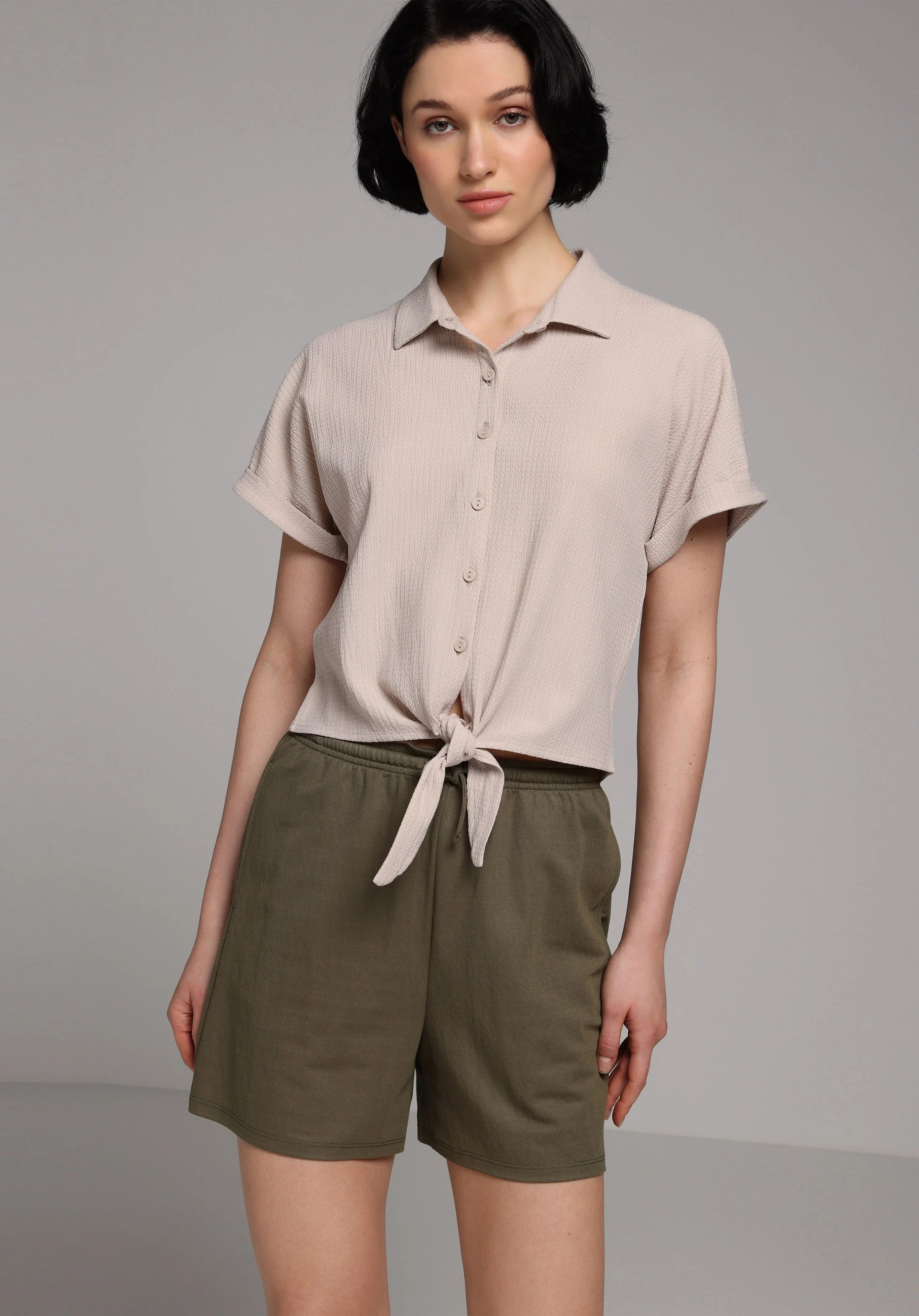 ÖRME KADIN YAKALI KISA KOL T-SHIRT Regular Fit