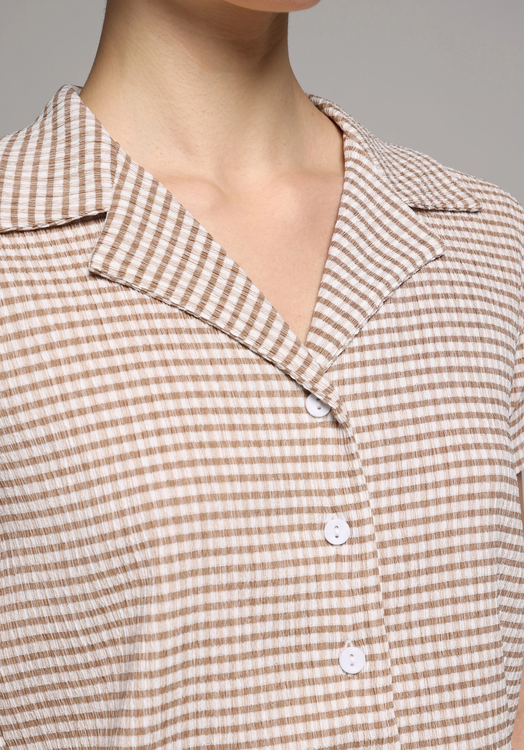 ÖRME KADIN YAKALI KISA KOL T-SHIRT Slim Fit