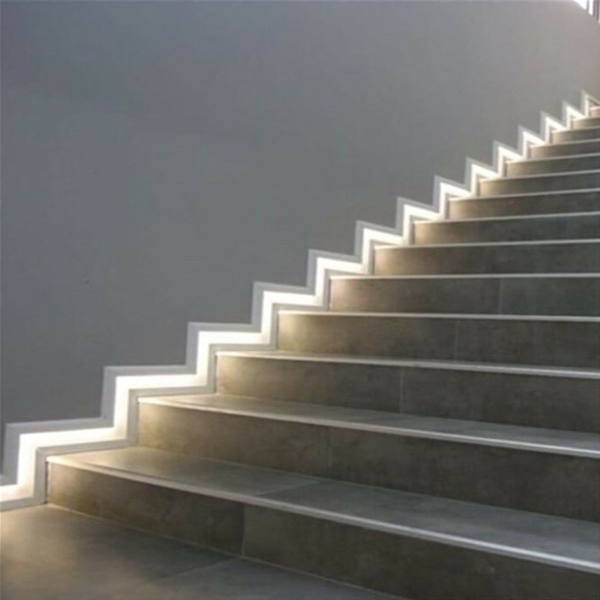 p-11520 Süpürgelik Işıklı Süpürgelik