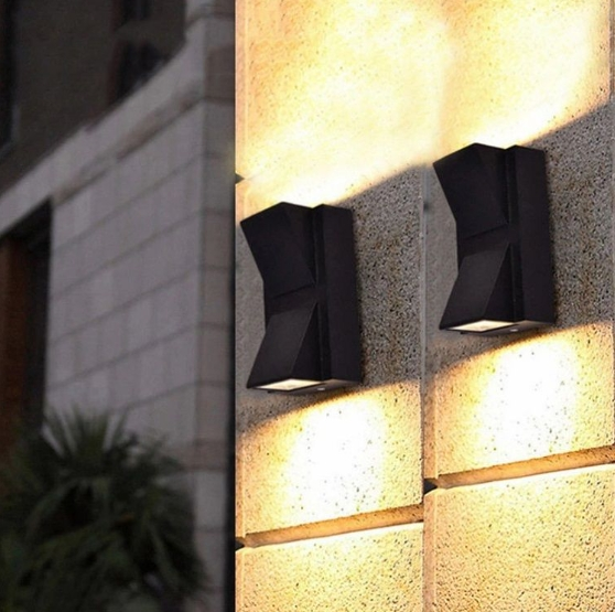 Bahçe Aydınlatmaları WINDSOR 6 Watt Siyah Çift Yönlü Dış Mekan LED Aplik - Plastik Kasa - Ilık Beyaz (4200K) WINDSOR 6 Watt Siyah Çift Yönlü Dış Mekan LED Aplik - Plastik Kasa - Ilık Beyaz (4200K)