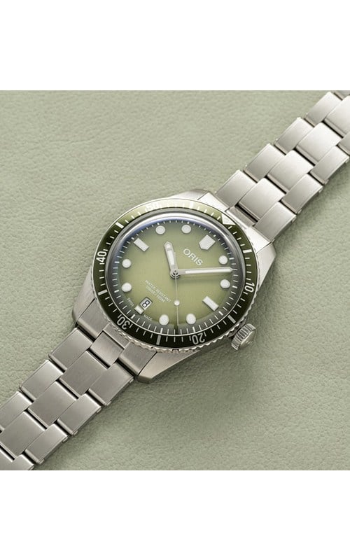 Oris 01 733 7707 4057-07 8 20 18 Diver Sixty-Five Watches