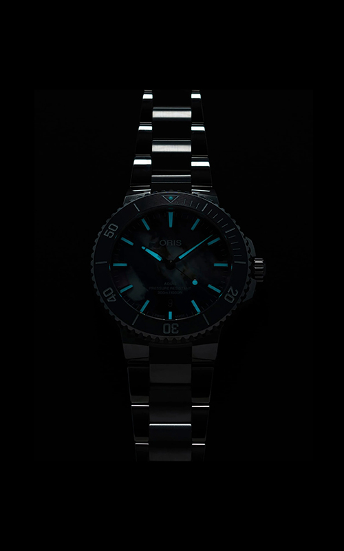 Oris 733 7789 4150-07 8 23 04PEB Aquis Watches
