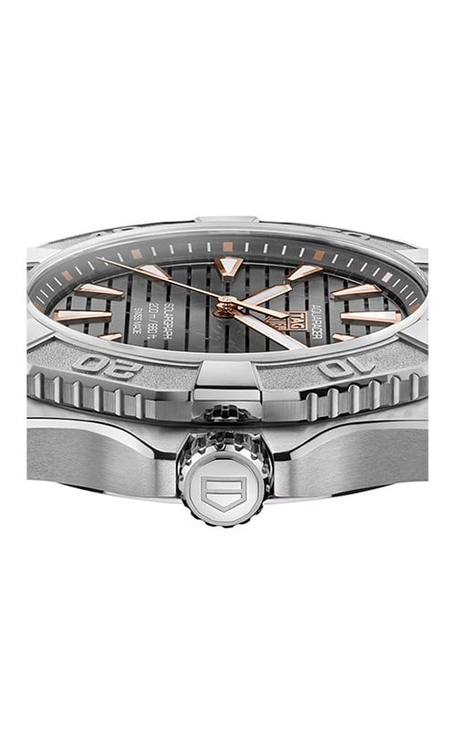 Tag Heuer WBP1190.BZ0003 Aquaracer Professional 200 Solargraph Erkek Kol Saati