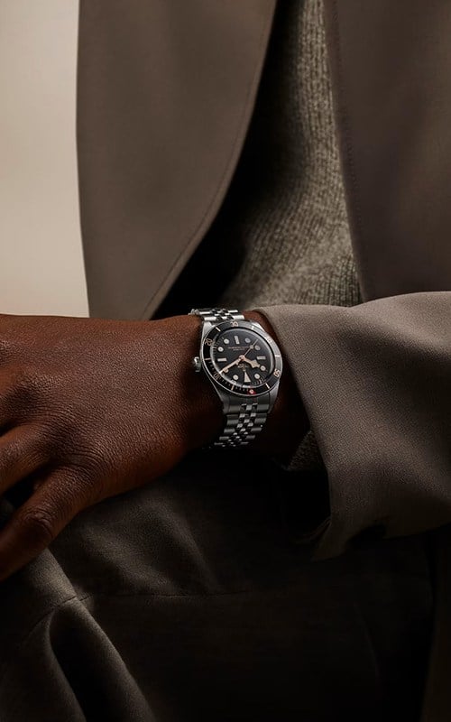 Tudor M7939A1A0NU-0001 Black Bay 58 Erkek Kol Saati