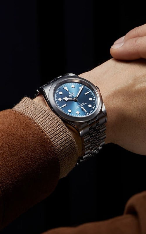 Tudor M79680-0002 Black Bay 41 Watches