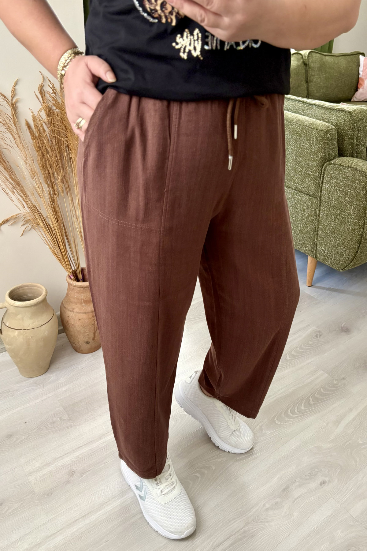 Bağcıklı Rahat Kesim Havuç Paça Keten PantolonBağcıklı Rahat Kesim Havuç Paça Keten PantolonPantolonİSTANGÜL BUTİK
