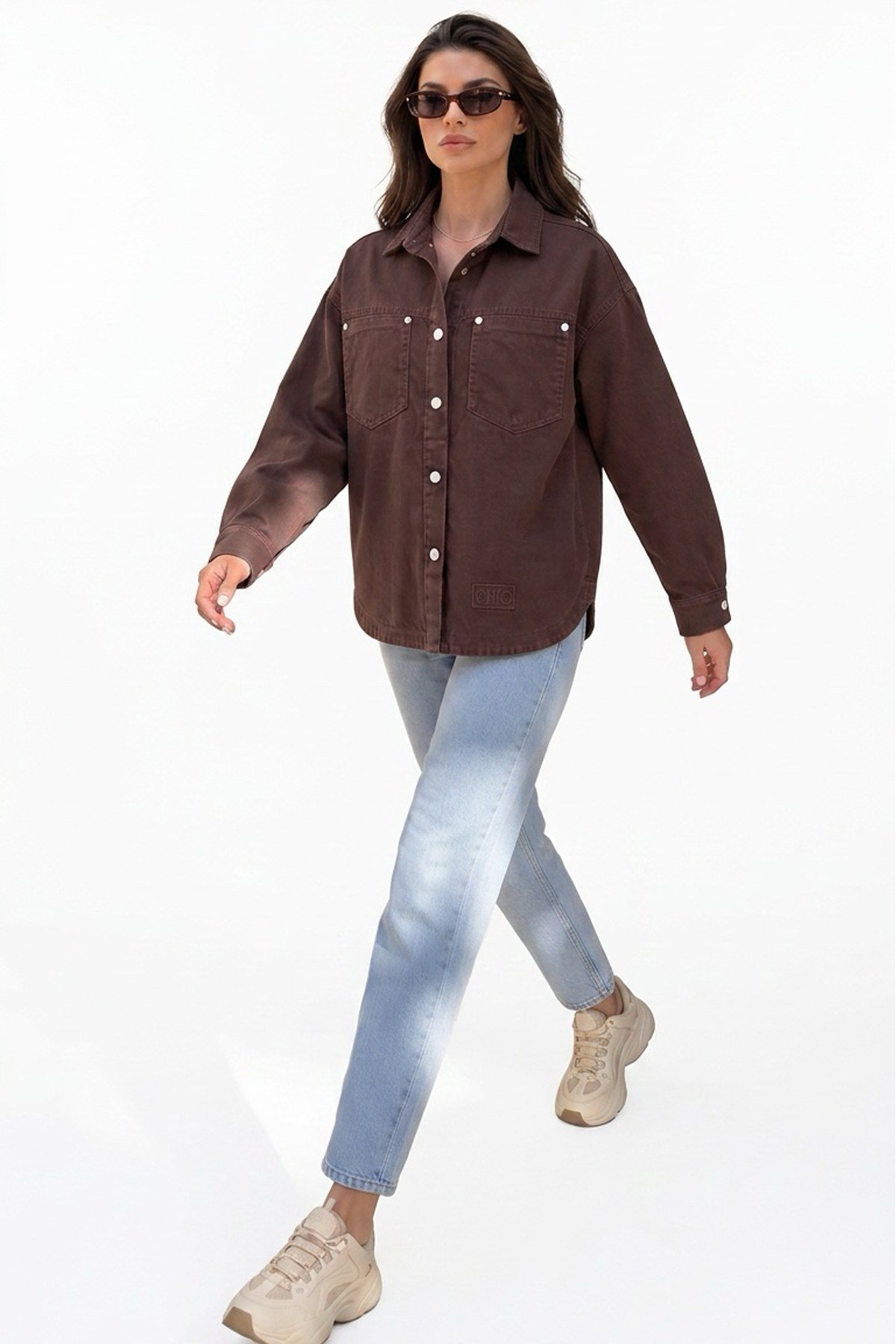 Kadın Oversize Kot Ceket Gömlek – Metal Çıtçıtlı Ve Çift Cepli Denim Ceket - KahverengiCeketİSTANGÜL BUTİK