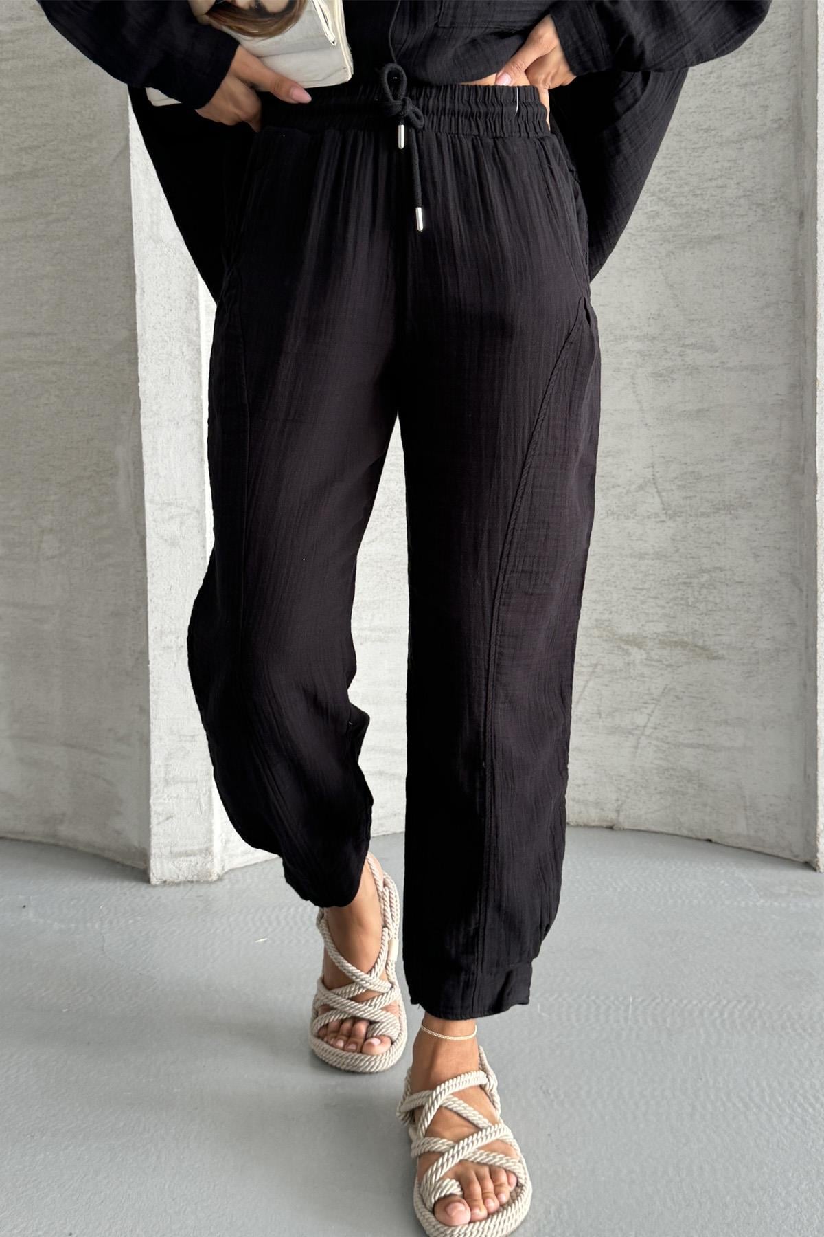 Coastal Muse Müslin Kumaş Oversize İkili TakımCoastal Muse Müslin Oversize Takım – Rahat ŞıklıkTAKIMİSTANGÜL BUTİK