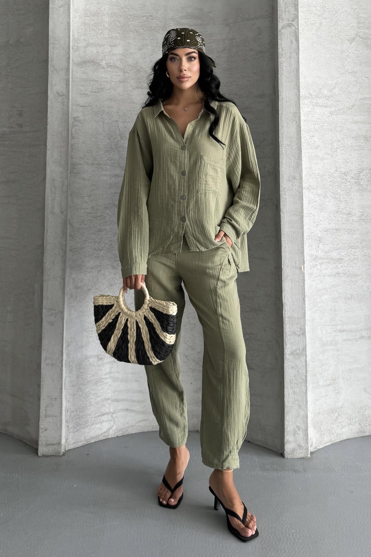 Coastal Muse Müslin Kumaş Oversize İkili TakımCoastal Muse Müslin Oversize Takım – Rahat ŞıklıkTAKIMİSTANGÜL BUTİK