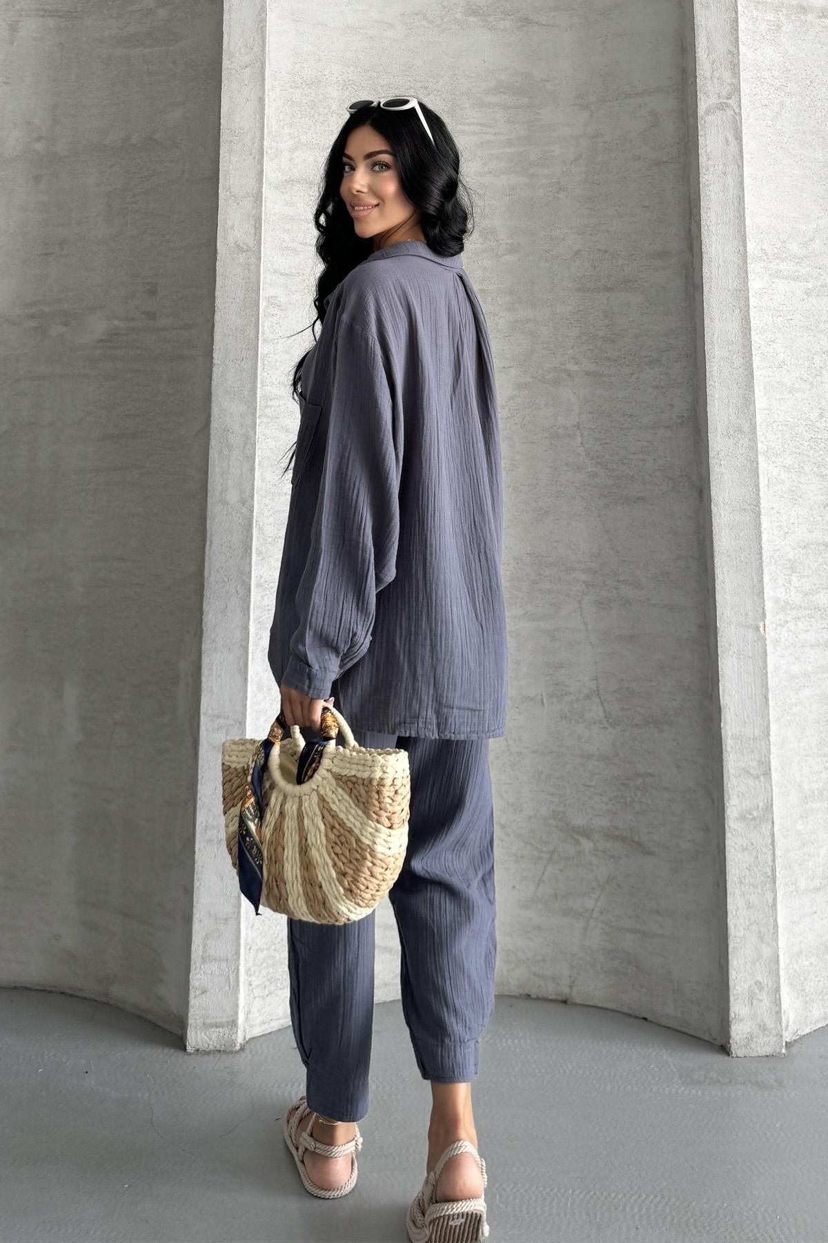 Coastal Muse Müslin Kumaş Oversize İkili TakımCoastal Muse Müslin Oversize Takım – Rahat ŞıklıkTAKIMİSTANGÜL BUTİK