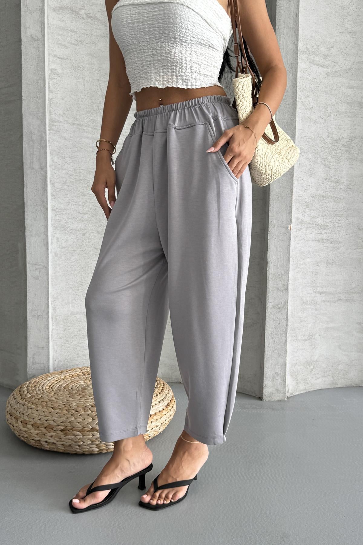 Everyday Comfort  Modal Kumaş Yüksek Bel Rahat PantolonEveryday Comfort Modal Kumaş Yüksek Bel Renkli Pantolon | Rahat KesimPantolonİSTANGÜL BUTİK