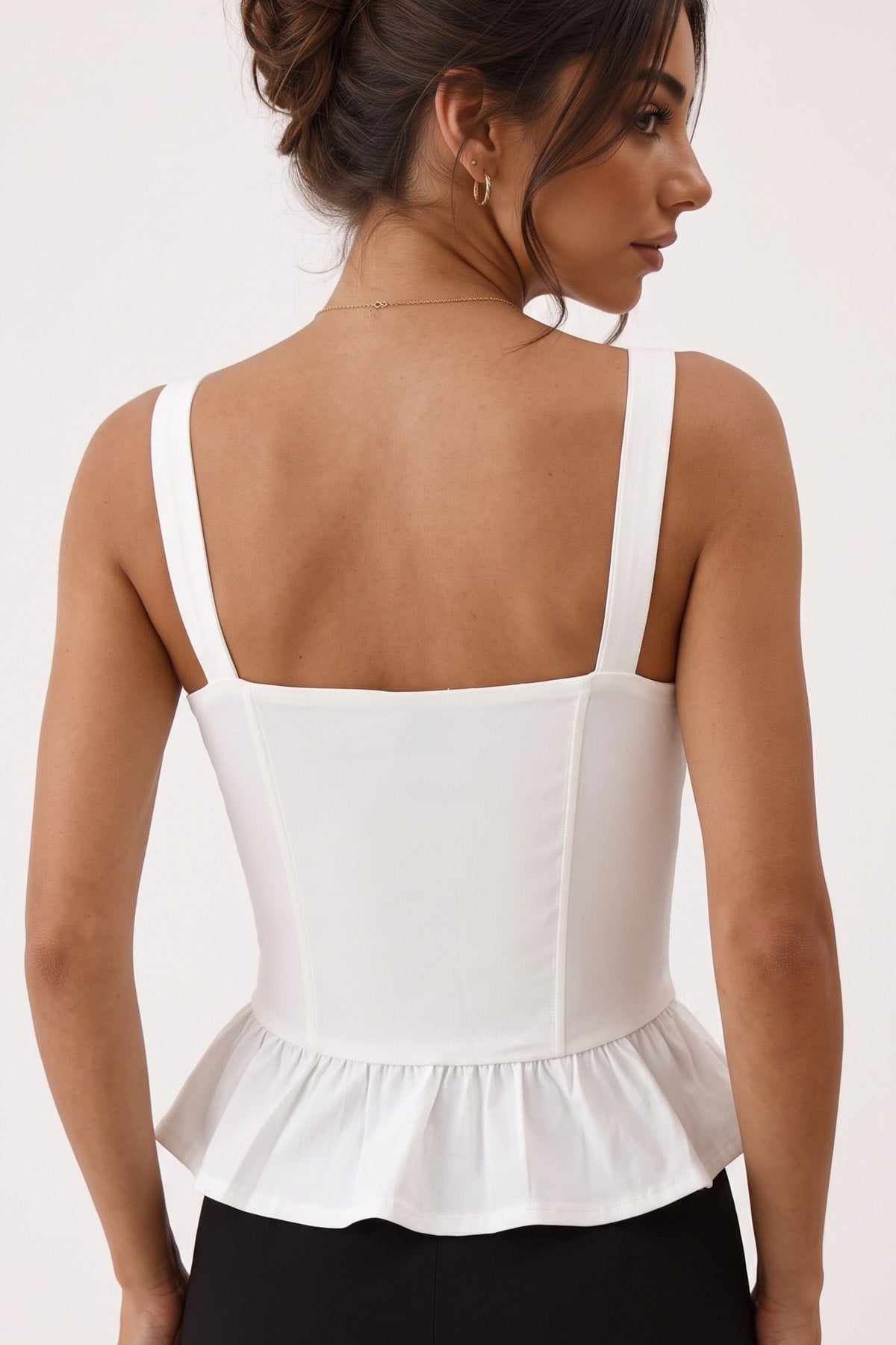Kadın Kare Yaka Korsaj Dikişli Peplum BluzKarol Kadın Kare Yaka Korsaj Dikişli Premium Astarlı Peplum Bluz | İç GöstermezBluzİSTANGÜL BUTİK