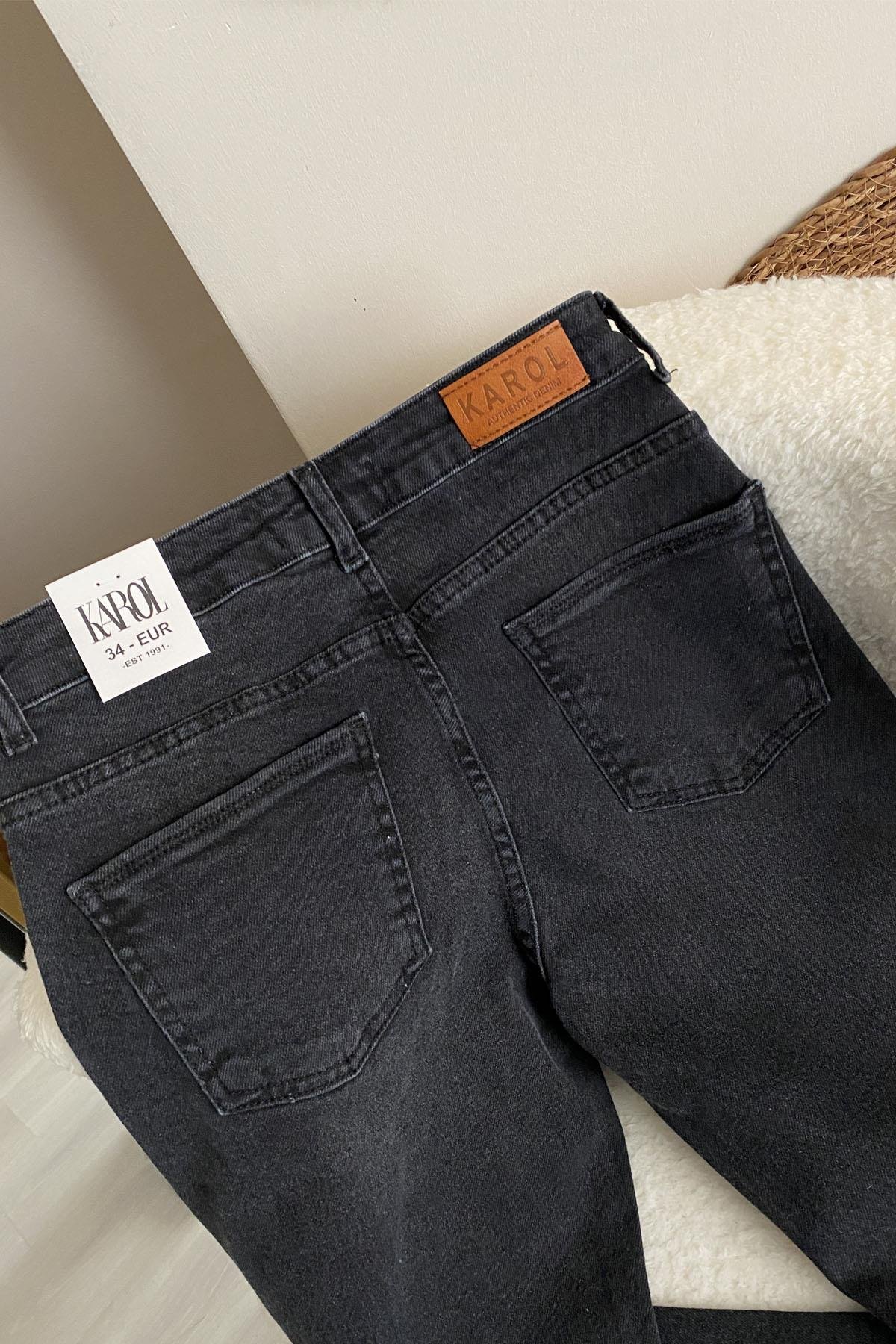 Karol Premium Kalite Paça Detay Mom Jean