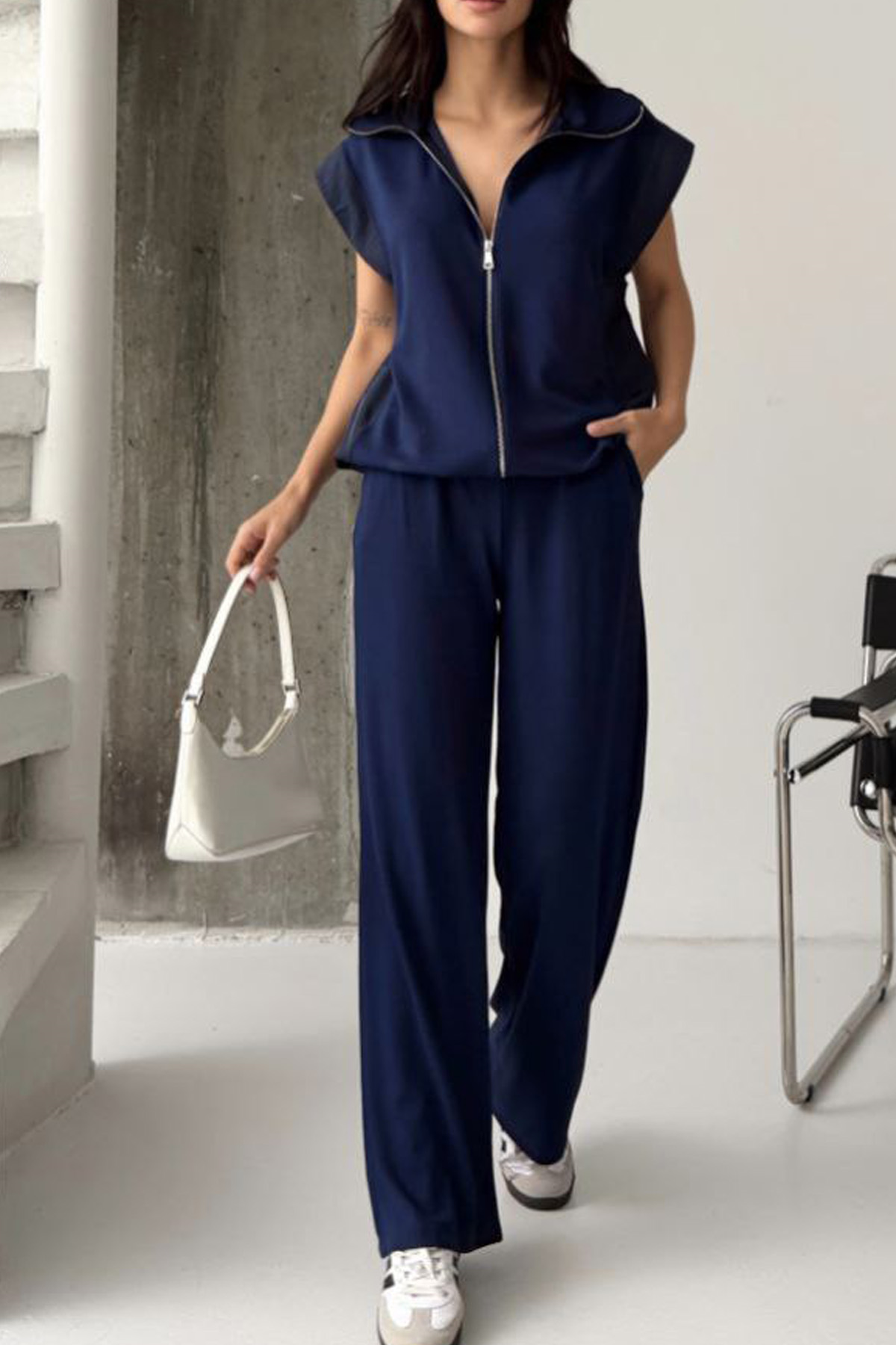 Prime Comfort Fermuarlı Kadın İkili TakımPrime Comfort Fermuarlı Kadın İkili Takım | Rahat Kesim Bol Paça Şık ModelTAKIMİSTANGÜL BUTİK