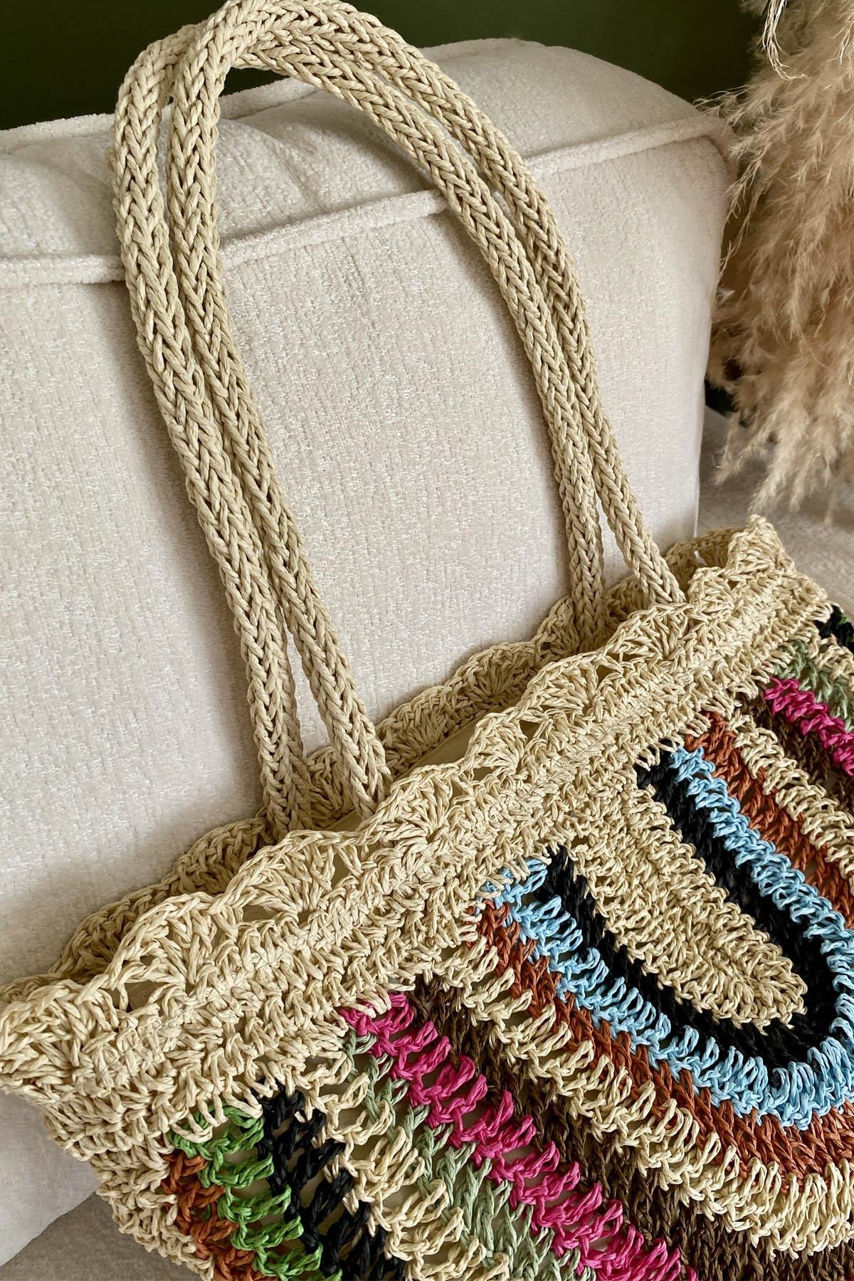 Rustic Elegance Hasır ÇantaRustic Elegance Hasır Çanta | Şık ve Doğal Yazlık Çanta ModeliÇantaİSTANGÜL BUTİK