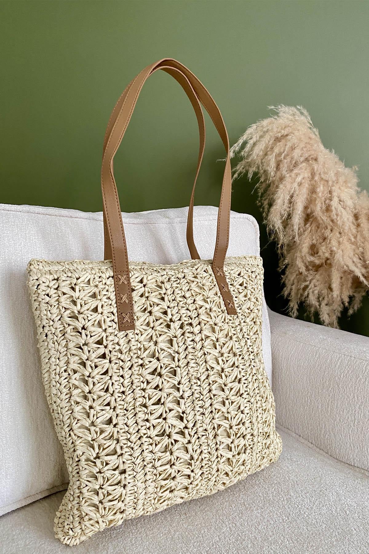 Verde Weave Hasır ÇantaVerde Weave Hasır El Örgüsü Yaz Çantası – Doğal ve ŞıkÇantaİSTANGÜL BUTİK