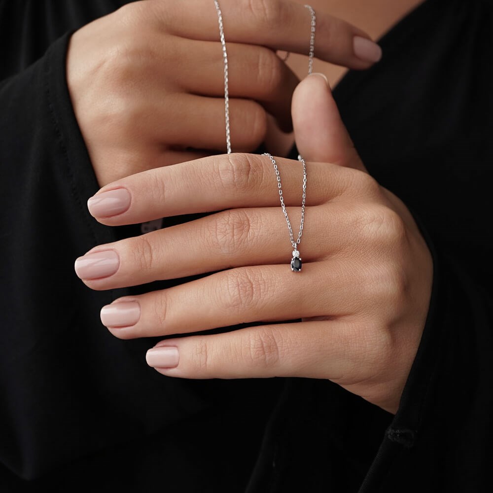 0.30 Ct Safir Taşlı Pırlanta Kolye