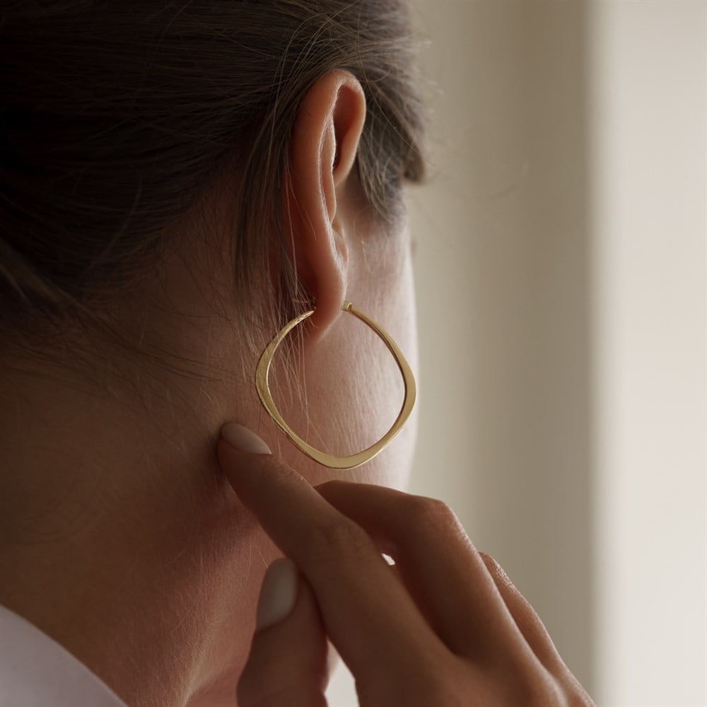 Olivera Altın Halka Küpe