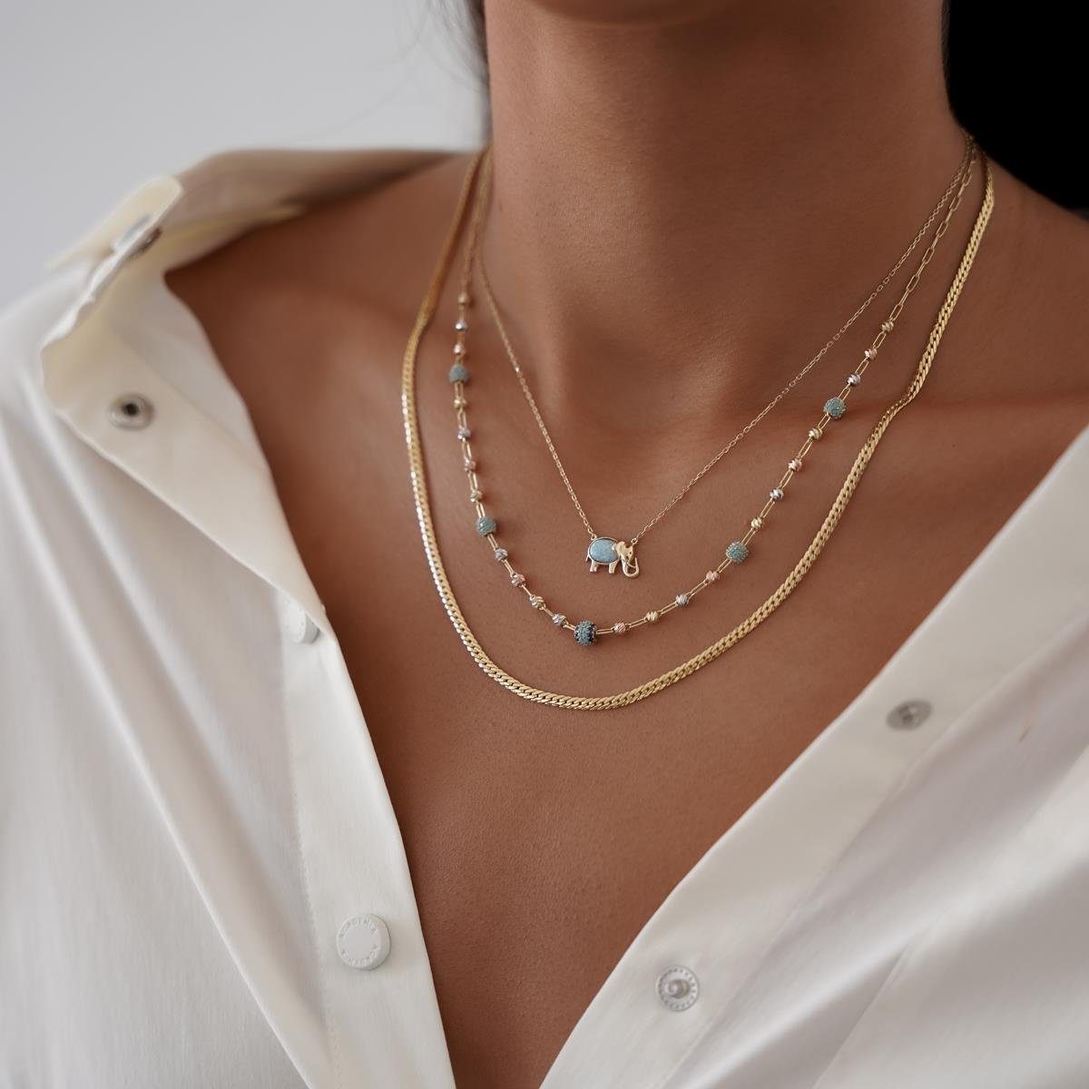 Opal Taşlı Minimal Fil Altın Kolye