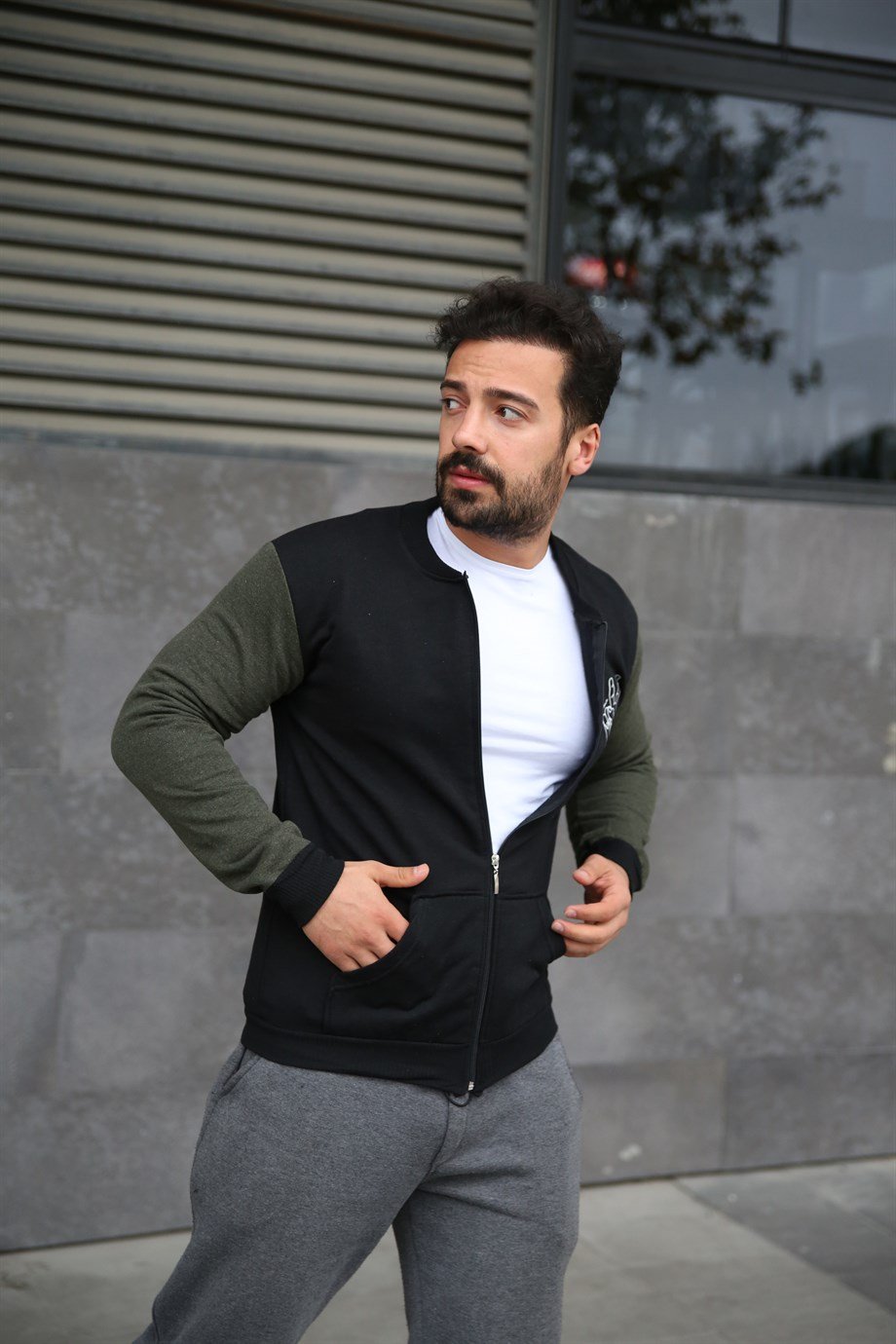 HIRKAGövdesi Siyah Kolları Haki PEACE Fermuarlı Hırka