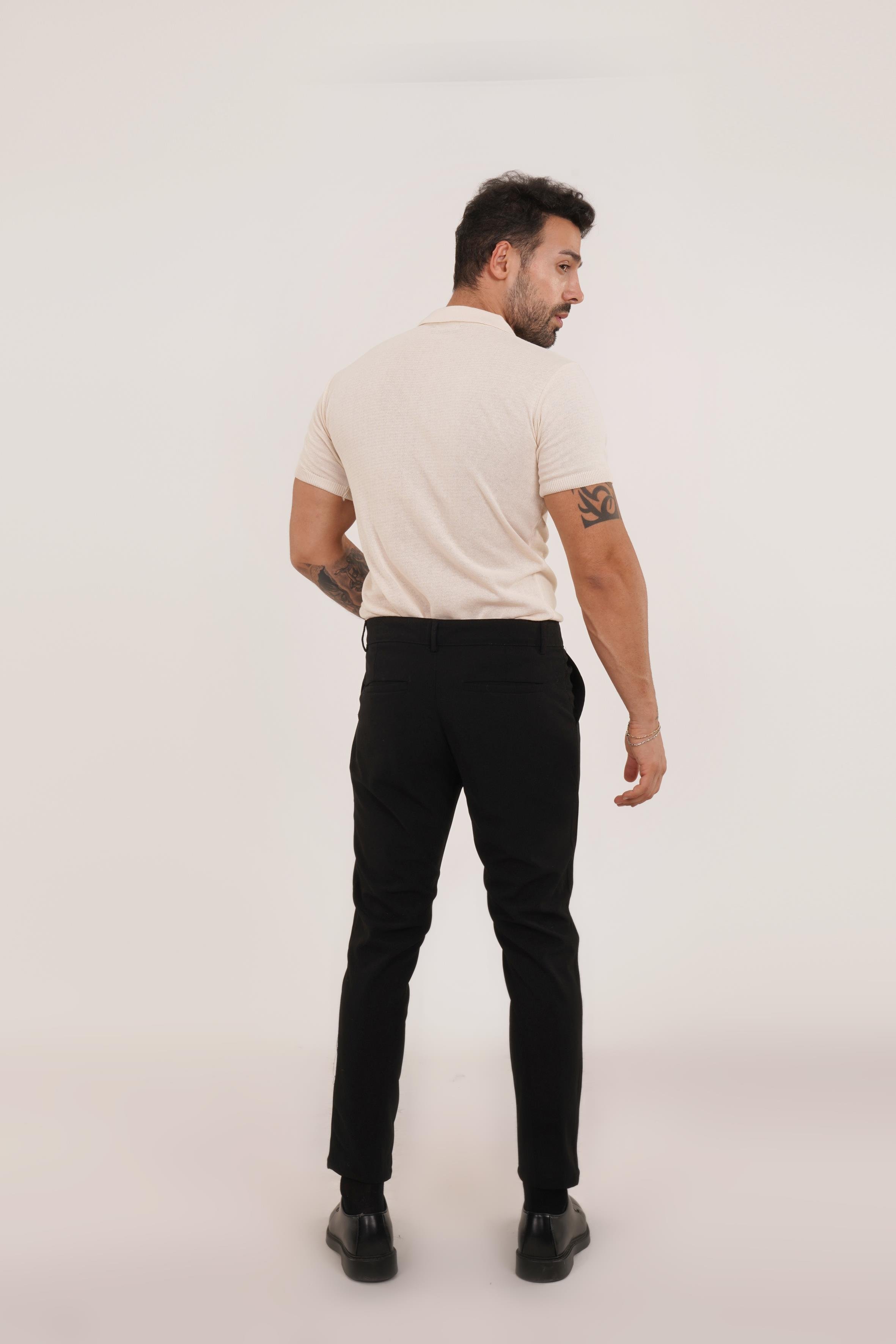 KOMBİNBej Düz Polo Yaka Triko SC, Siyah Slim Fit Kumaş Pantolon KOMBİN