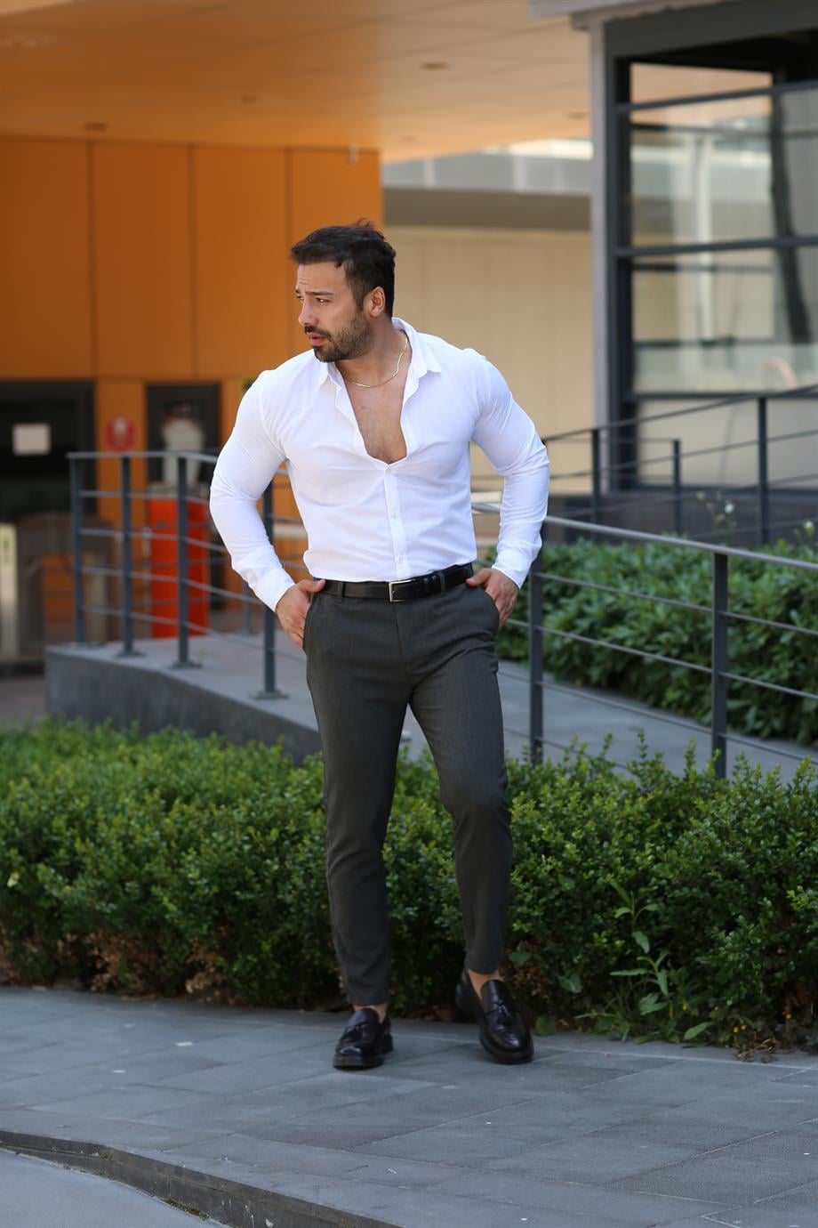 KOMBİNBeyaz Klasik Gömlek, Antrasit Slim Fir Kumaş Pantolon Kombin