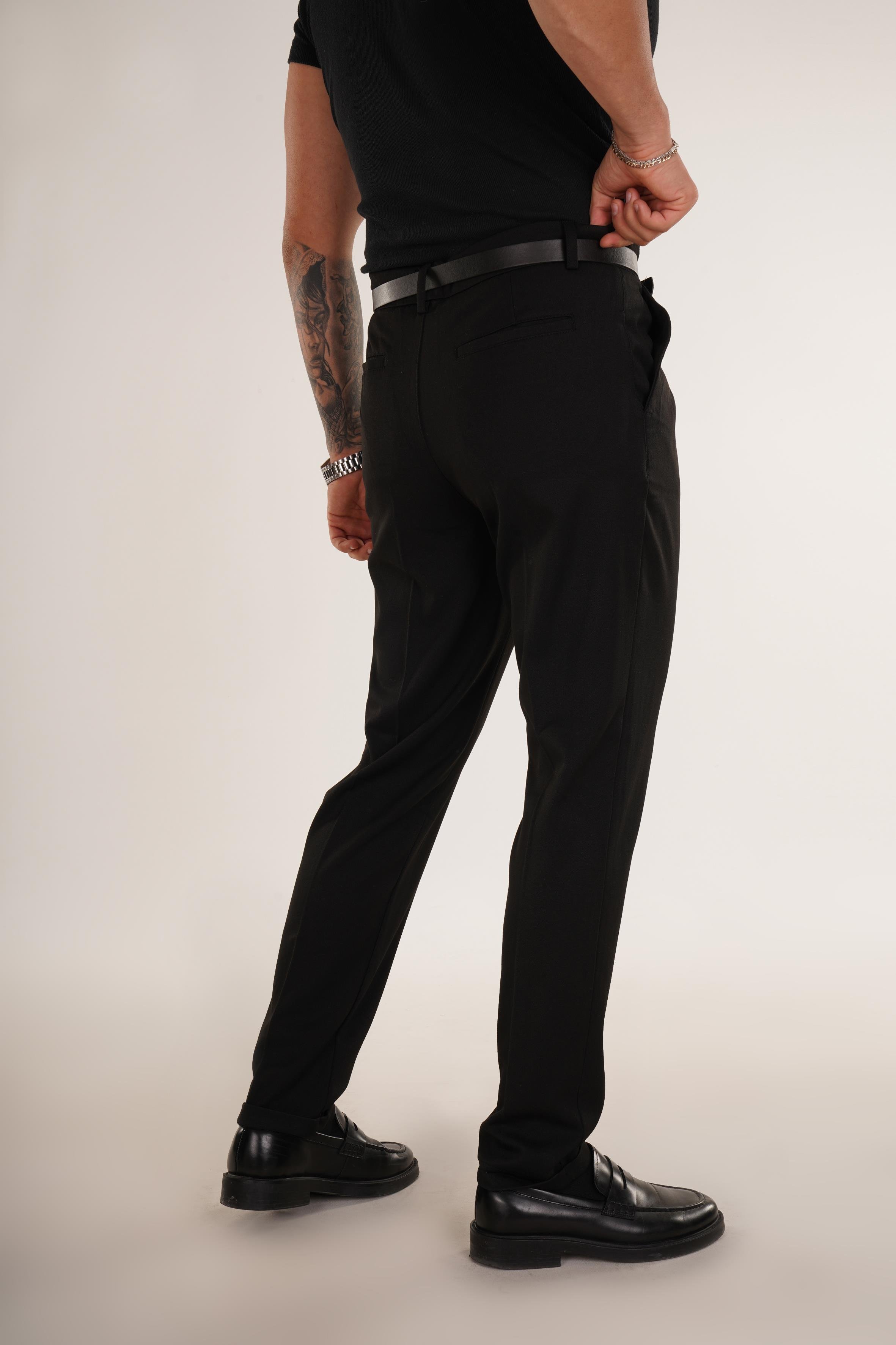 KOT PANTOLONSiyah Kemerli Kumaş Baggy Pantalon SNZ M8399