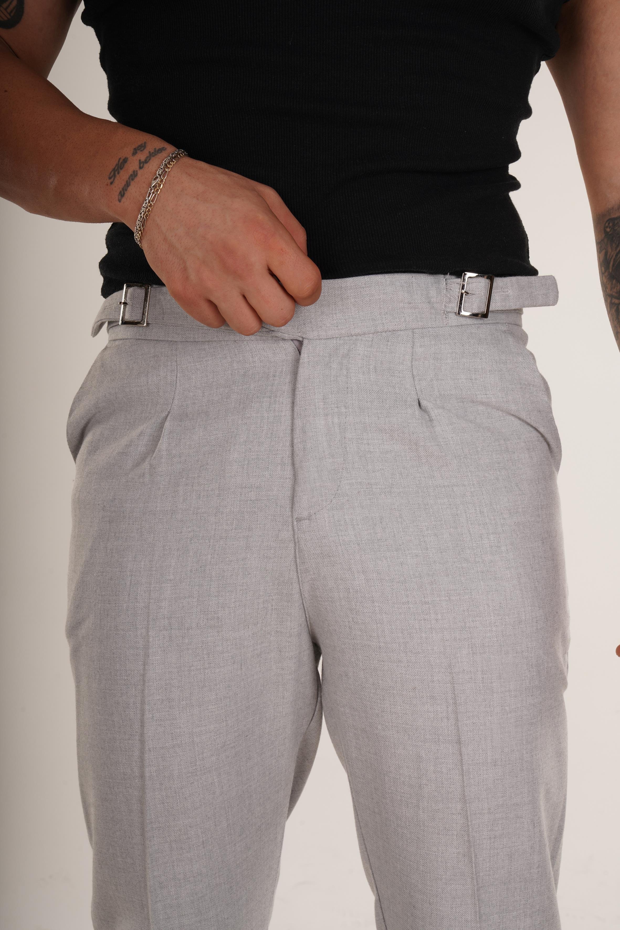 KUMAŞ PANTOLONGri Bel Demir Detaylı Normal Kumaş Pantolon 8420