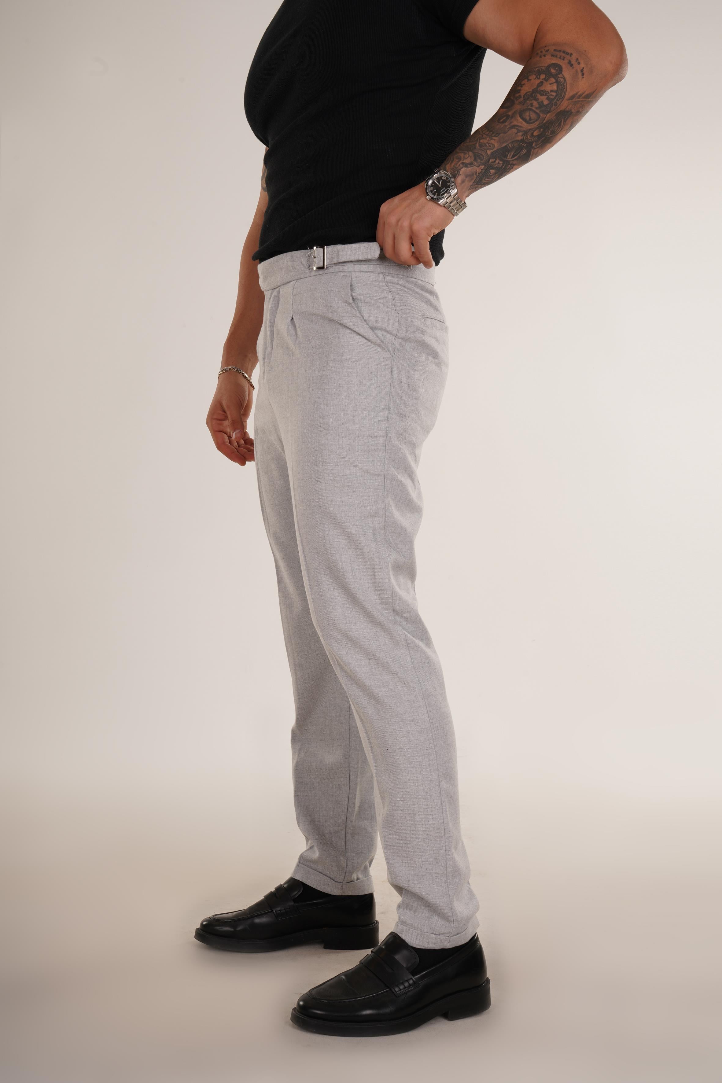 KUMAŞ PANTOLONGri Bel Demir Detaylı Normal Kumaş Pantolon 8420