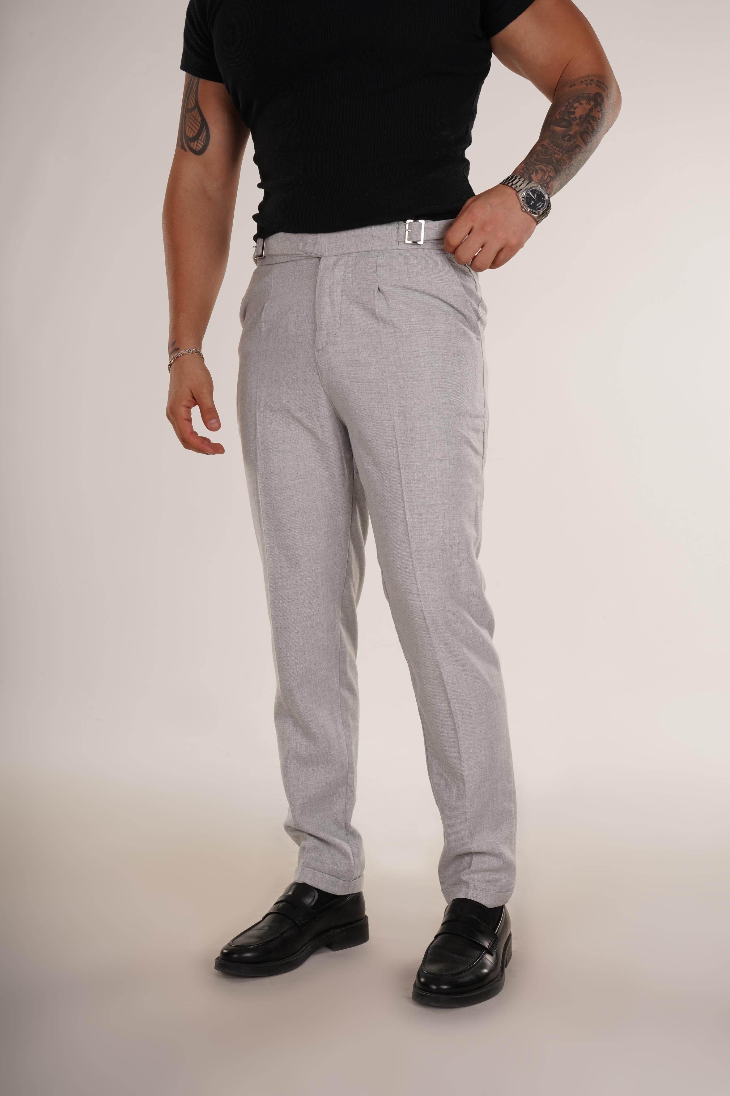 KUMAŞ PANTOLONGri Bel Demir Detaylı Normal Kumaş Pantolon 8420
