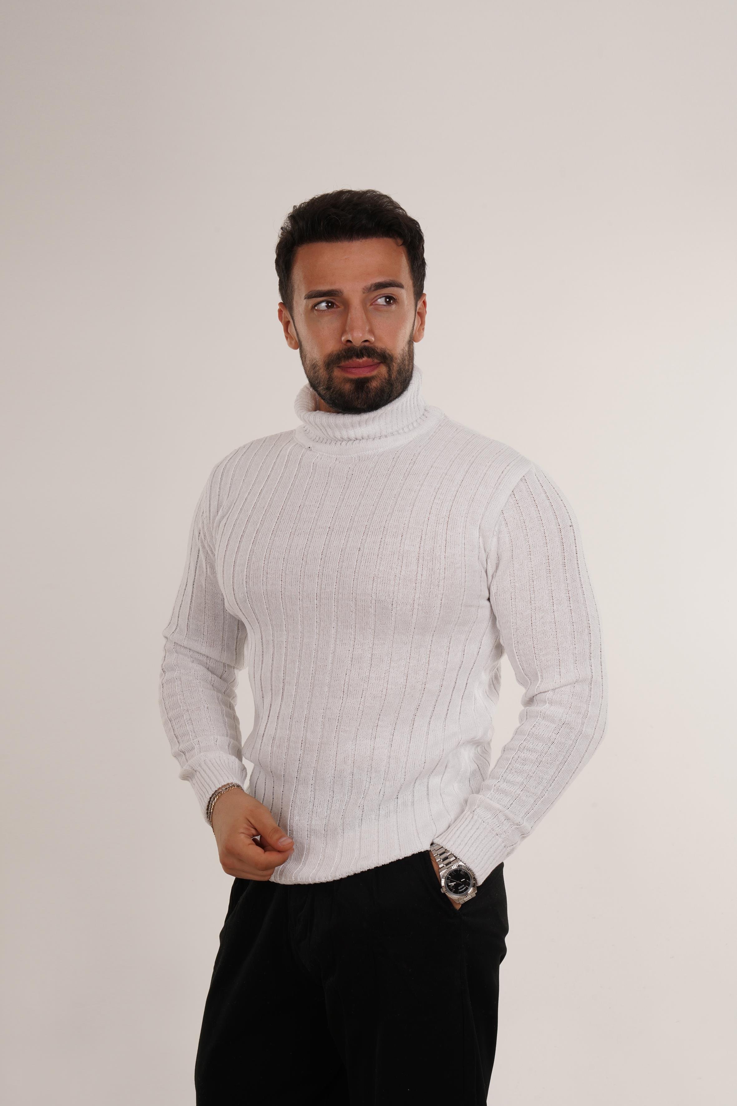 SweatBeyaz Örme Boğazlı Kazak