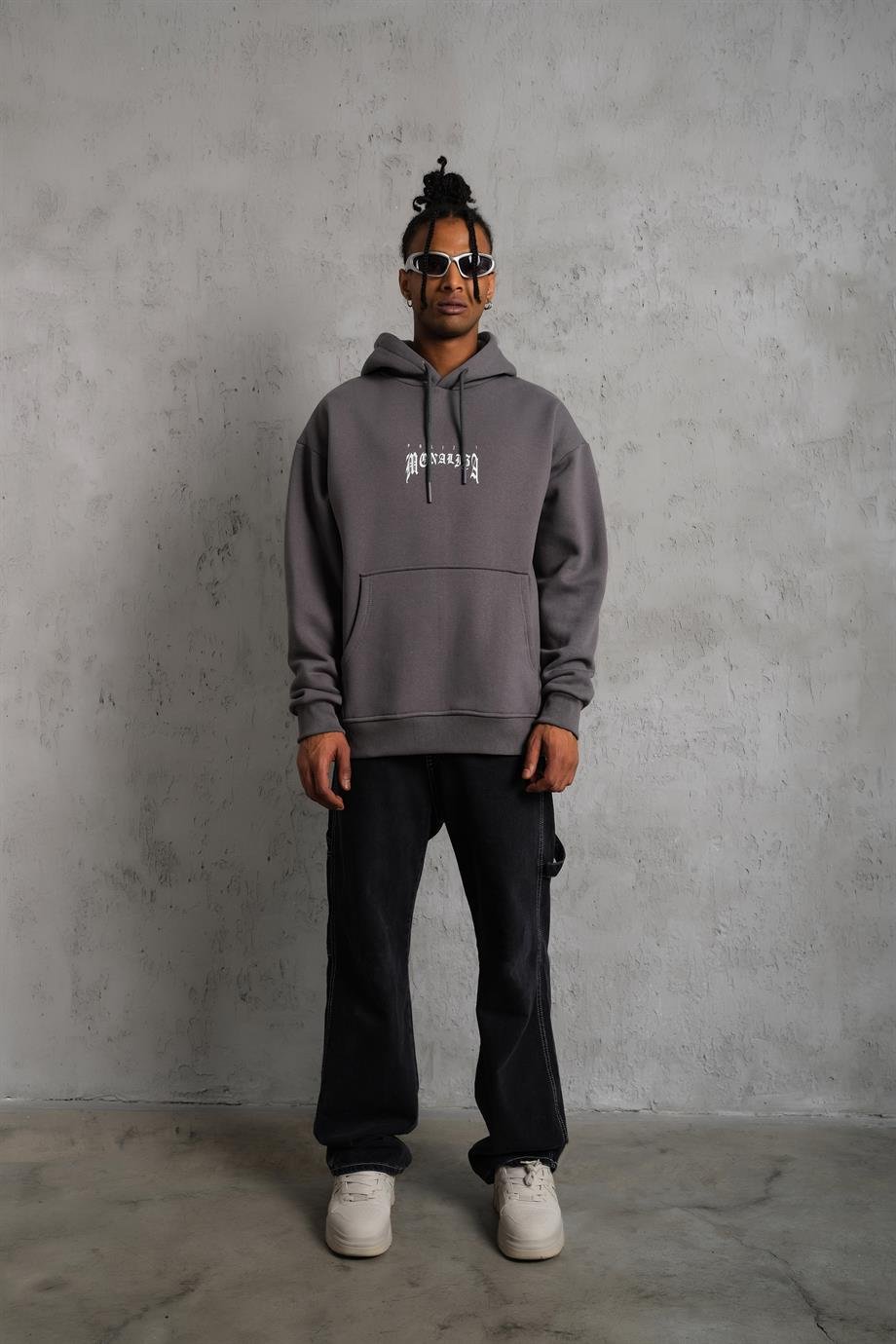 SWEATSHİRTAntrasit MONALİSA Peçli Baskılı 3 İplik Oversize Sweatshirt PLZ-33