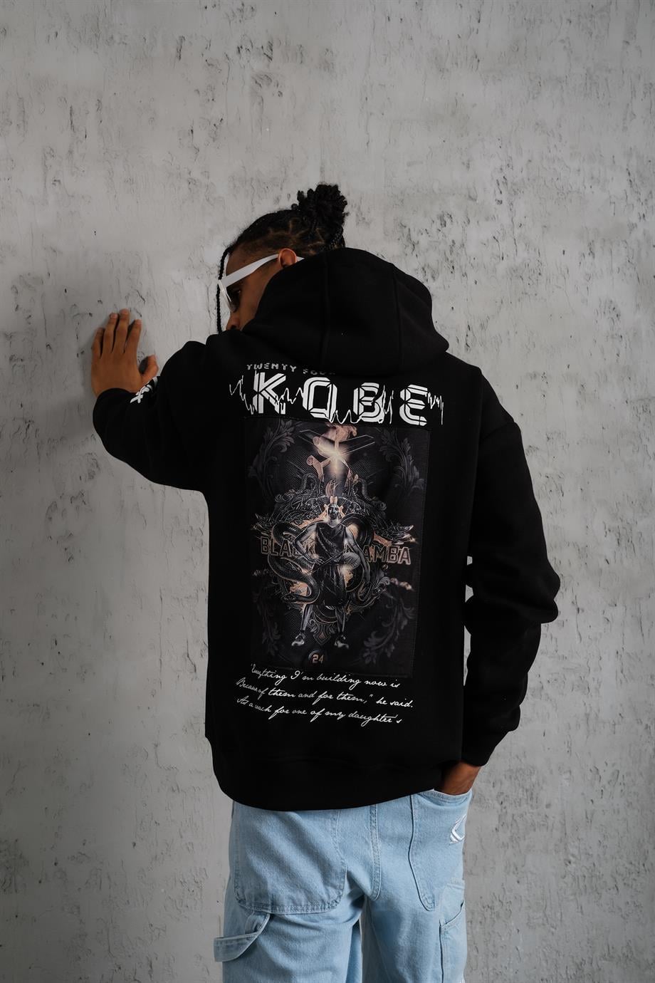SWEATSHİRTSiyah KOBE Peçli Baskılı 3 İplik Oversize Kapşonlu Sweatshirt PLZ-37
