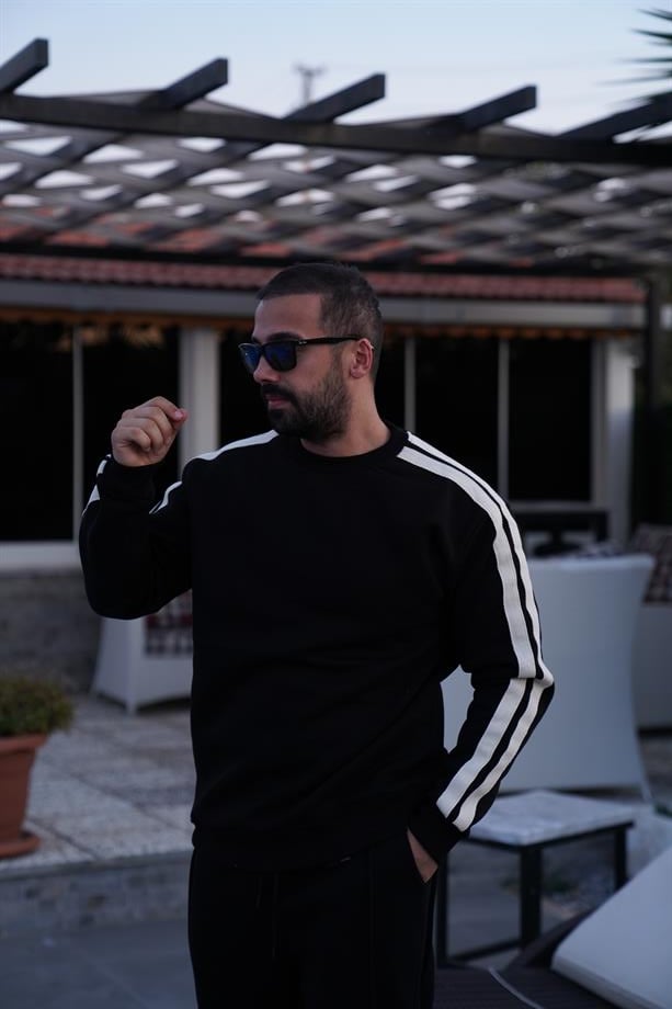 SWEATSHİRTSiyah Yandan Çift Şeritli Bisiklet Yaka 3 İplik Oversize Sweatshirt SNZ 8317