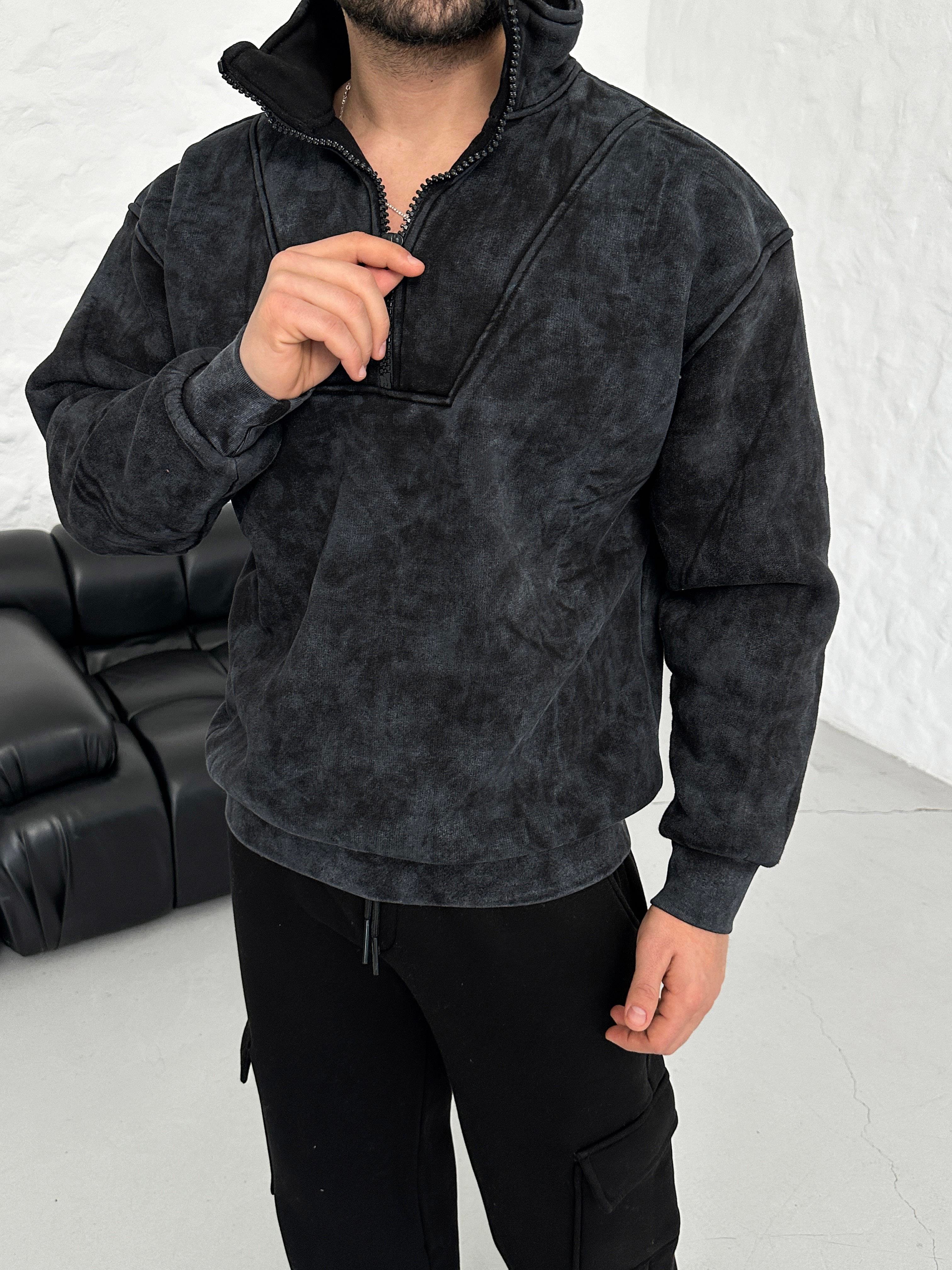 SWEATSHİRTSiyah Yarım Fermuarlı Hafif Desenli ZRA Model Sweatshirt PLZ