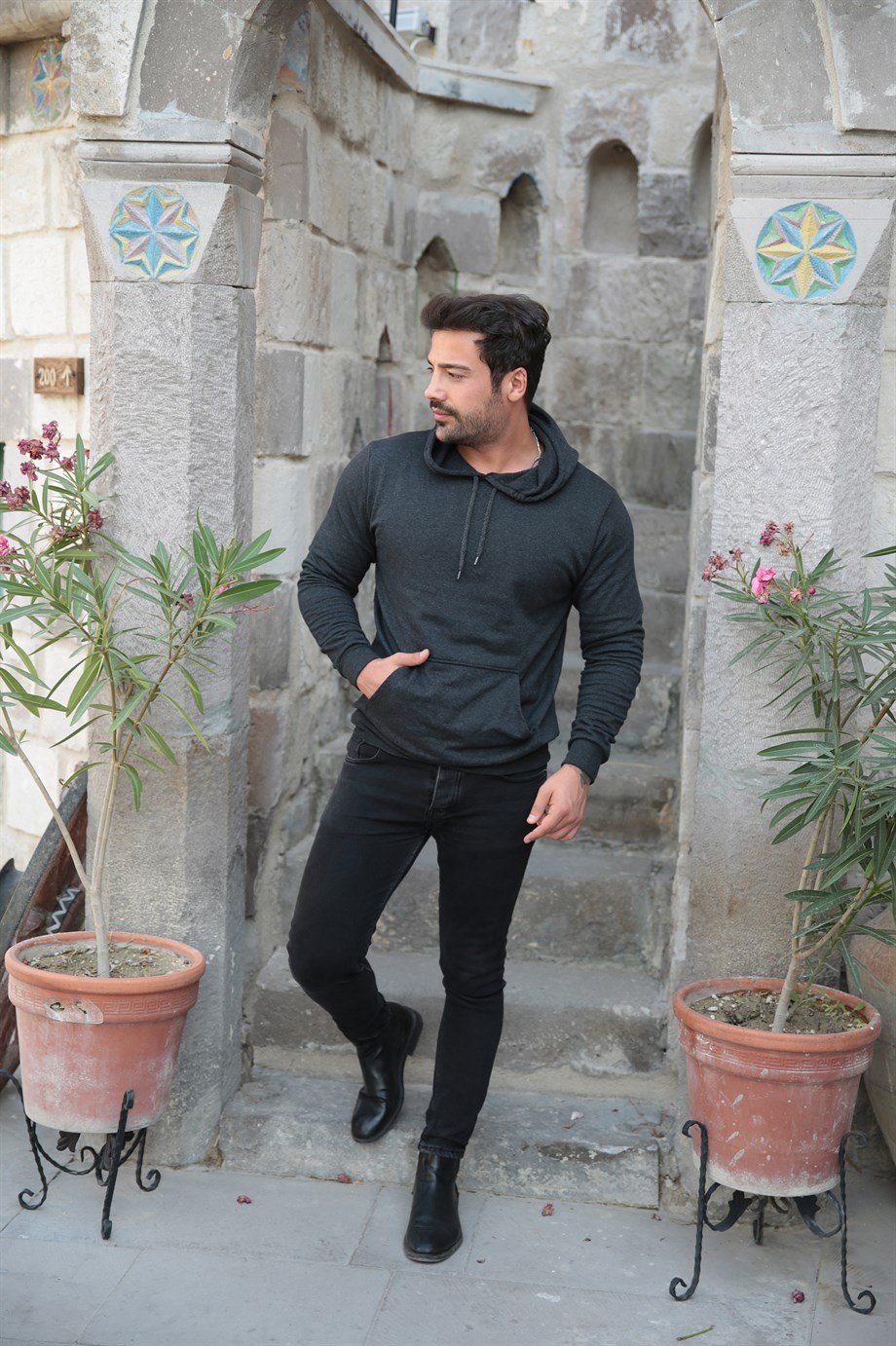 SWEATSHİRTUnisex 2 İplik Antrasit Kapşonlu Sweatshirt 