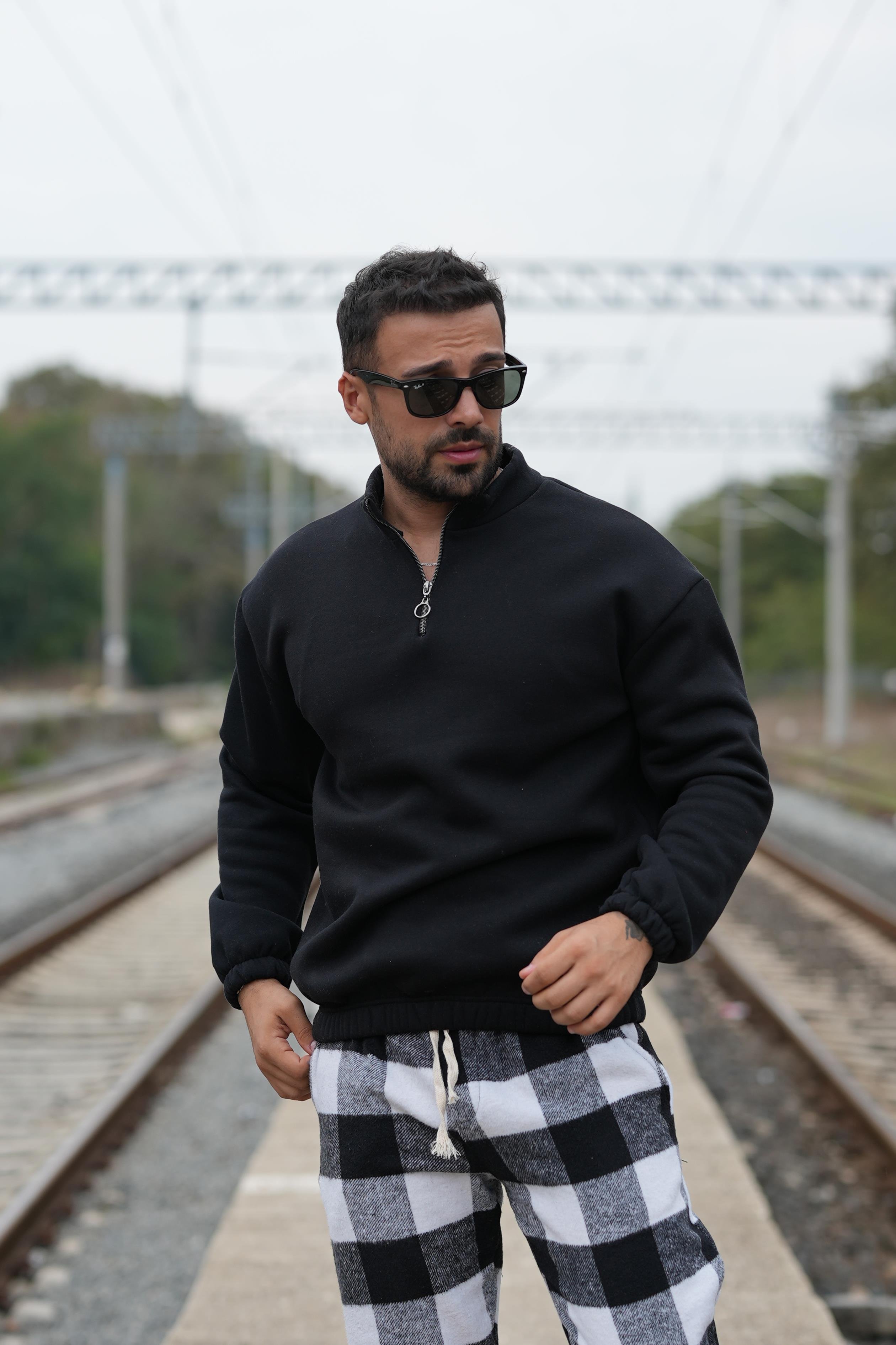SweatSİYAH 3 iplik yarım fermuarlı sweatshirt SC