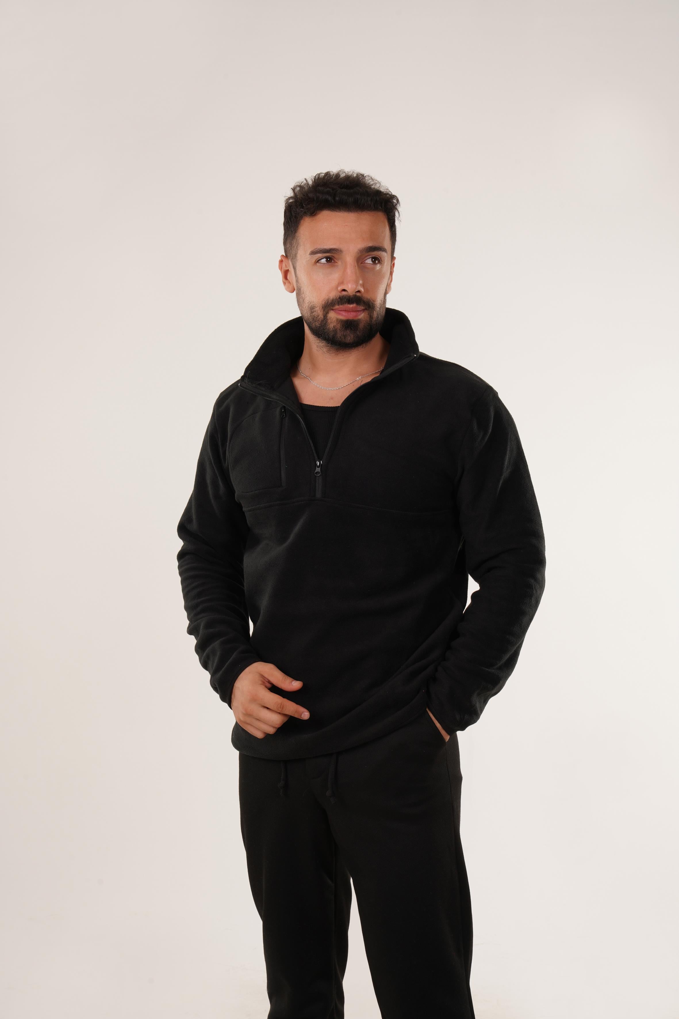 SweatSiyah Göğüs Cepli Polar