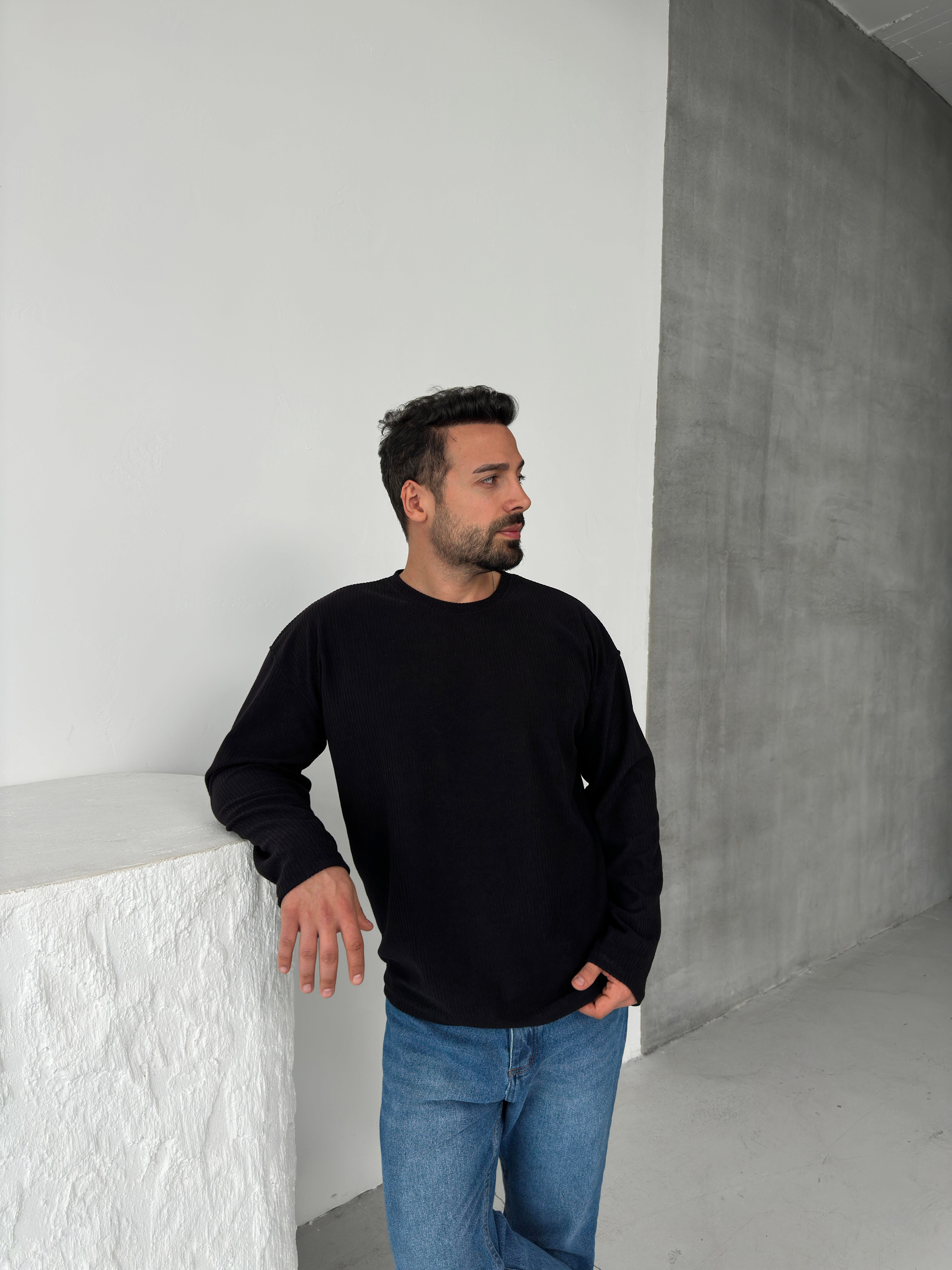 SweatSiyah Uzun Kol Havlu Kumaş Sweatshirt