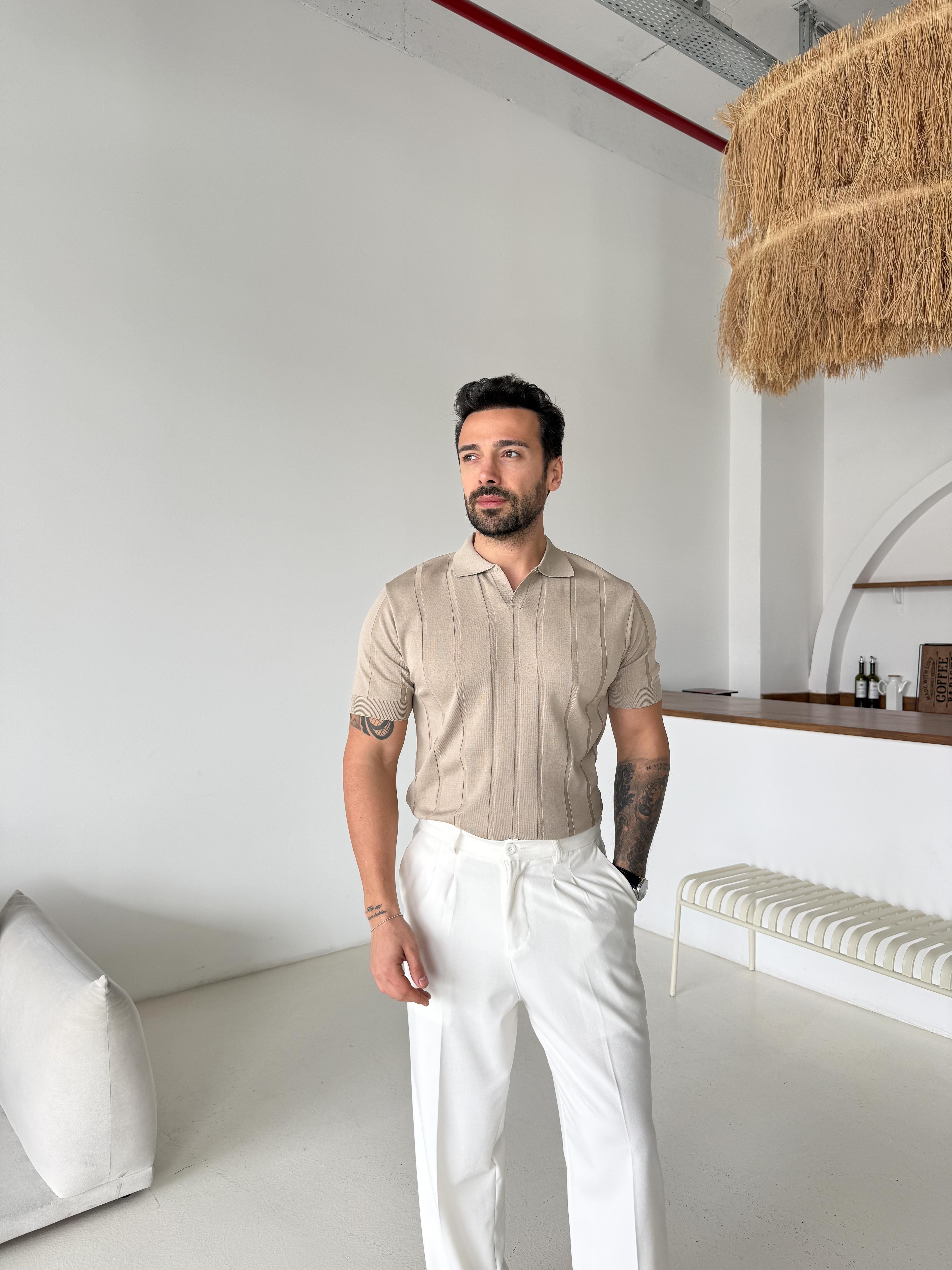 T-SHİRTBej Hemşire Yaka Triko TK