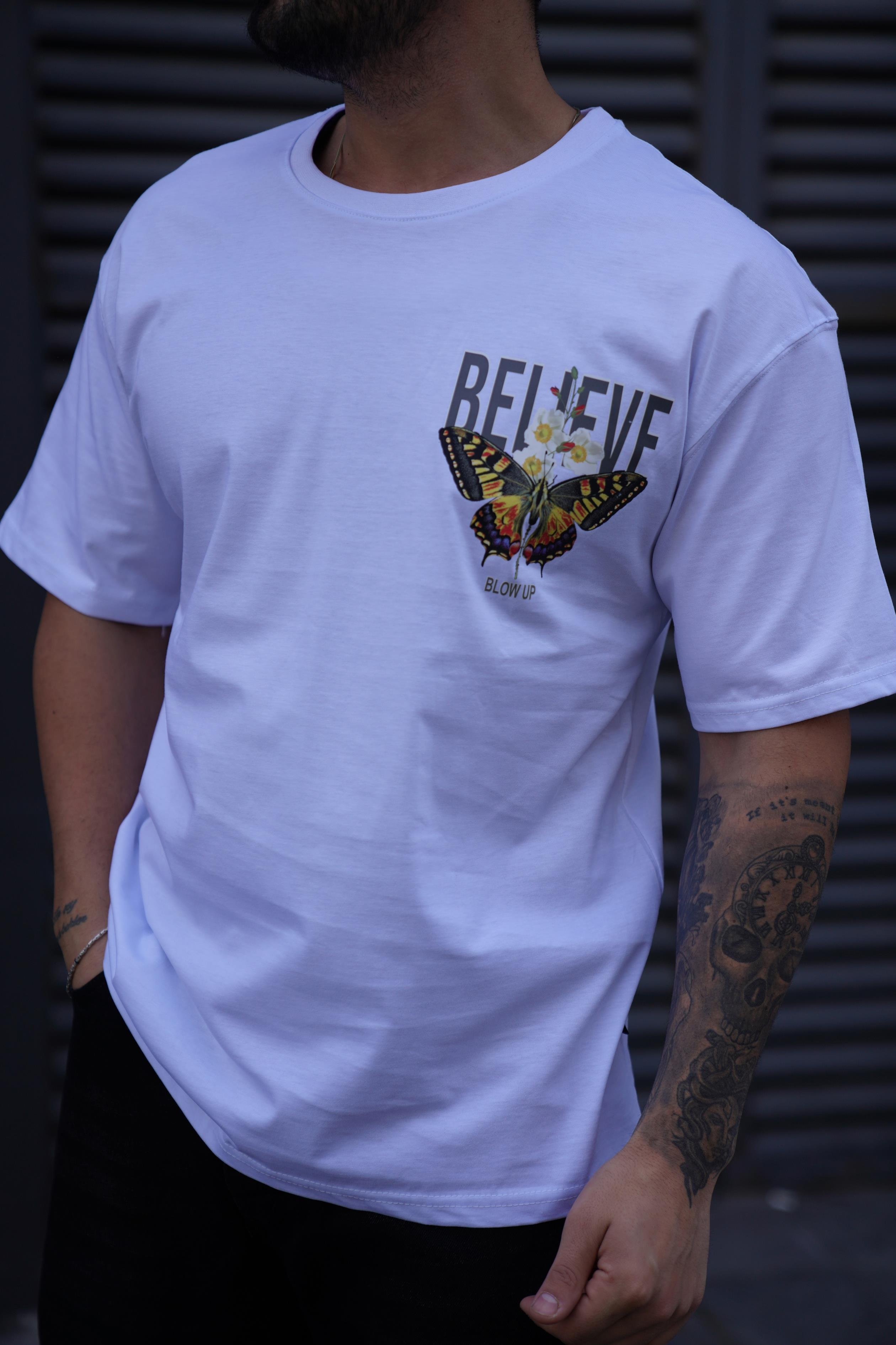 T-SHİRTBeyaz Believe Baskılı Oversize T-Shirt TK