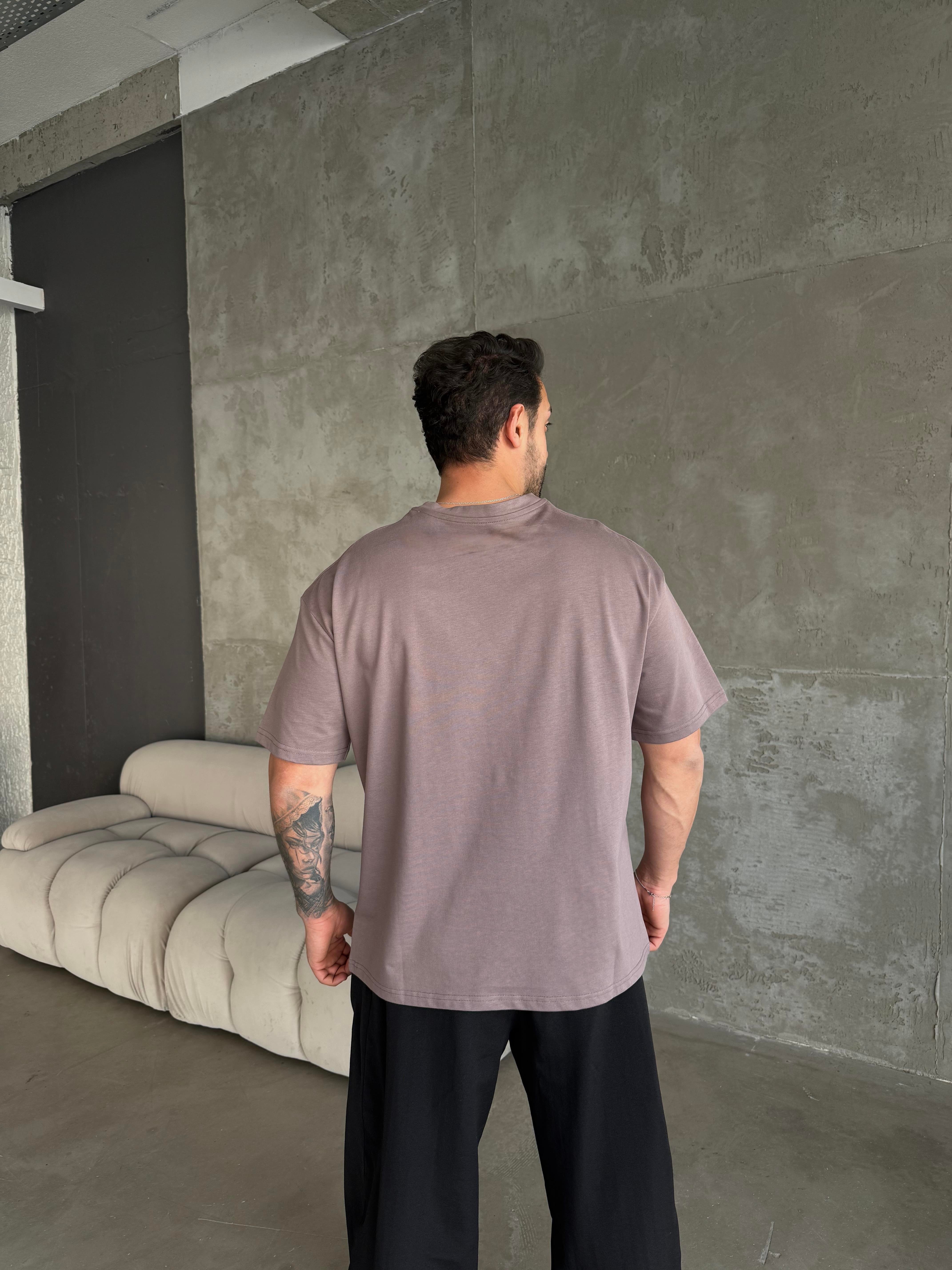 T-SHİRTKahve Düz Compak Oversize T-SHİRT SC