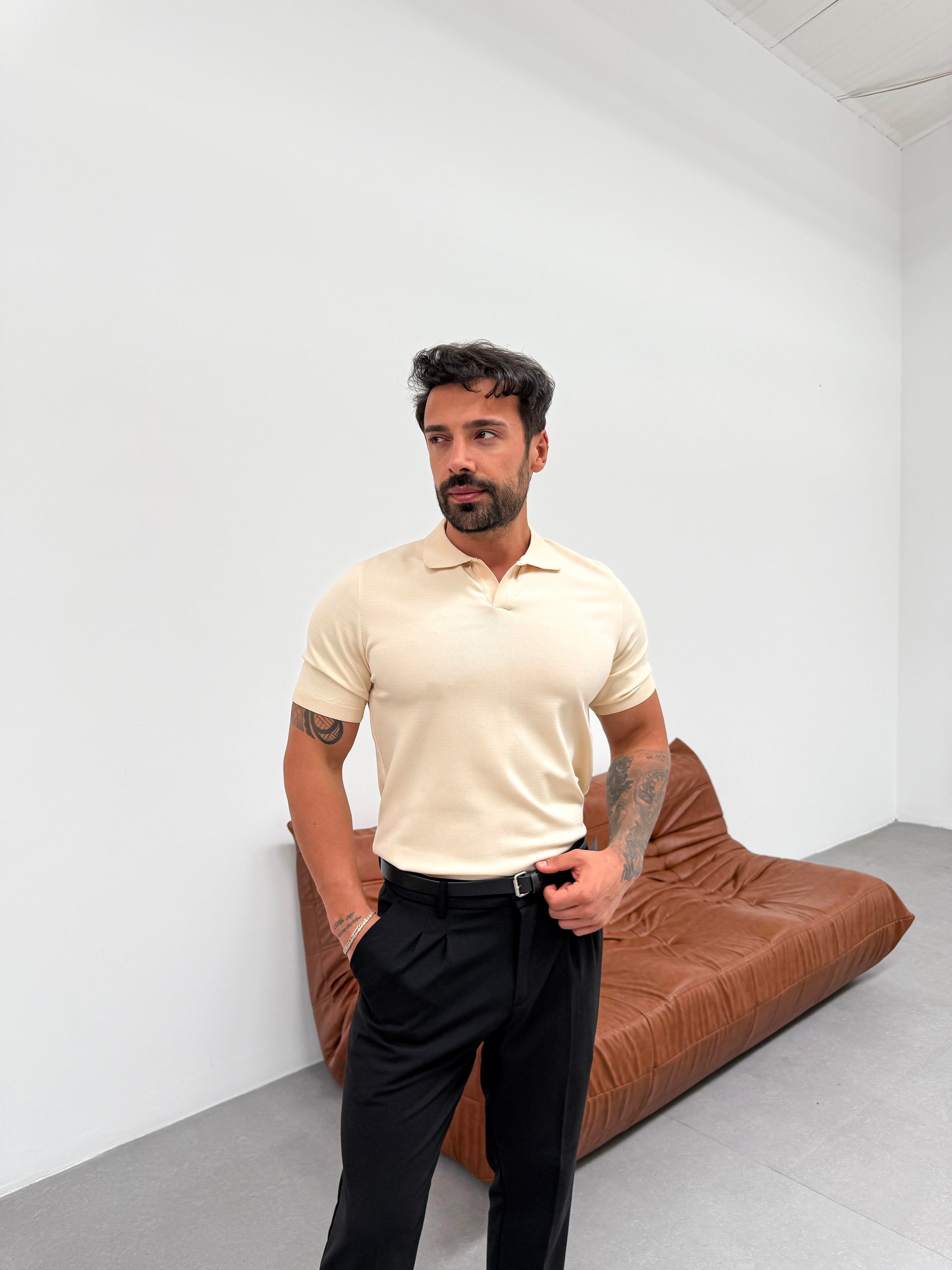 T-SHİRTKrem Düz Polo Yaka Triko Pamuk T-shirt TK