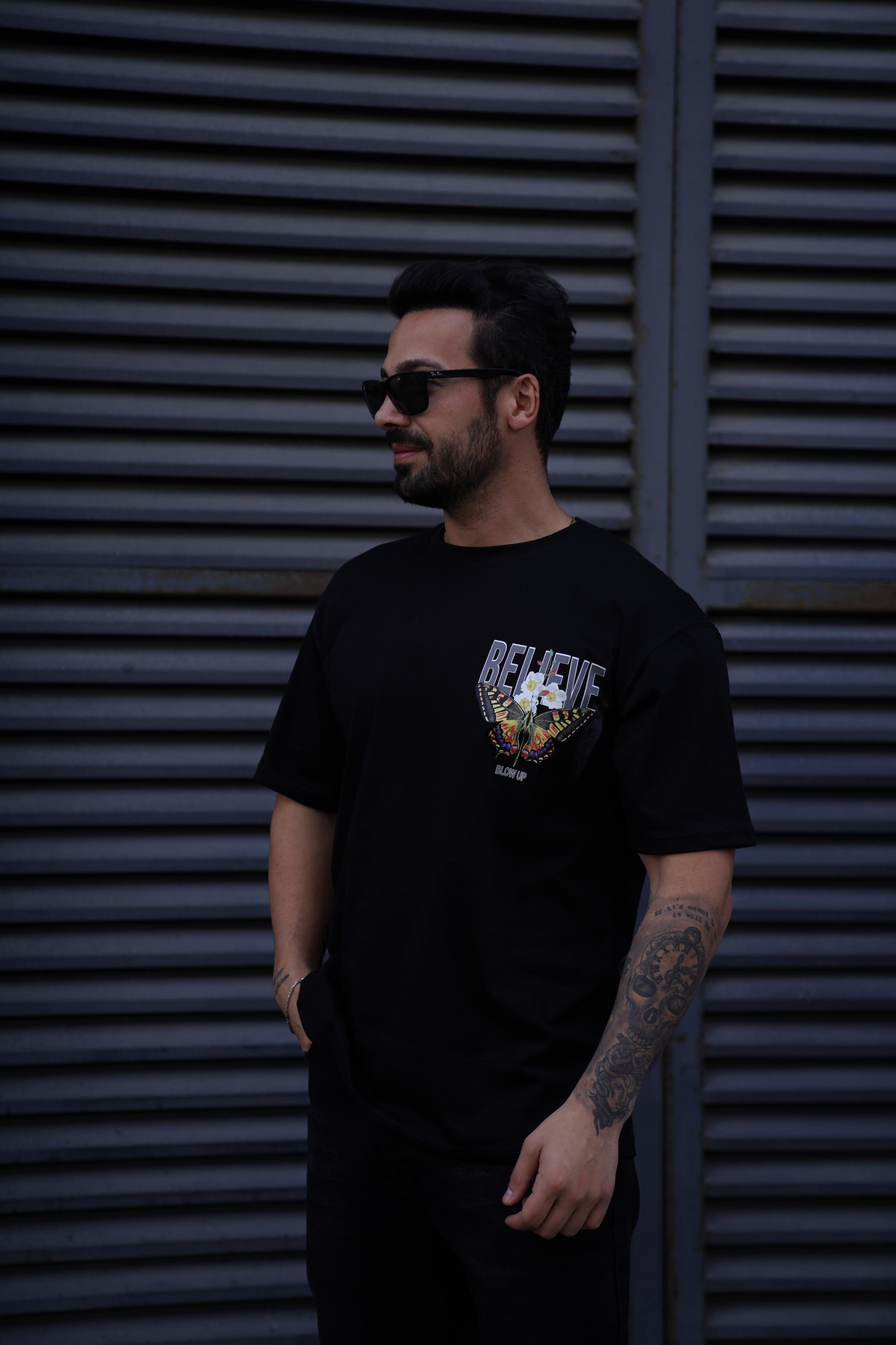 T-SHİRTSiyah Believe Baskılı Oversize T-Shirt TK