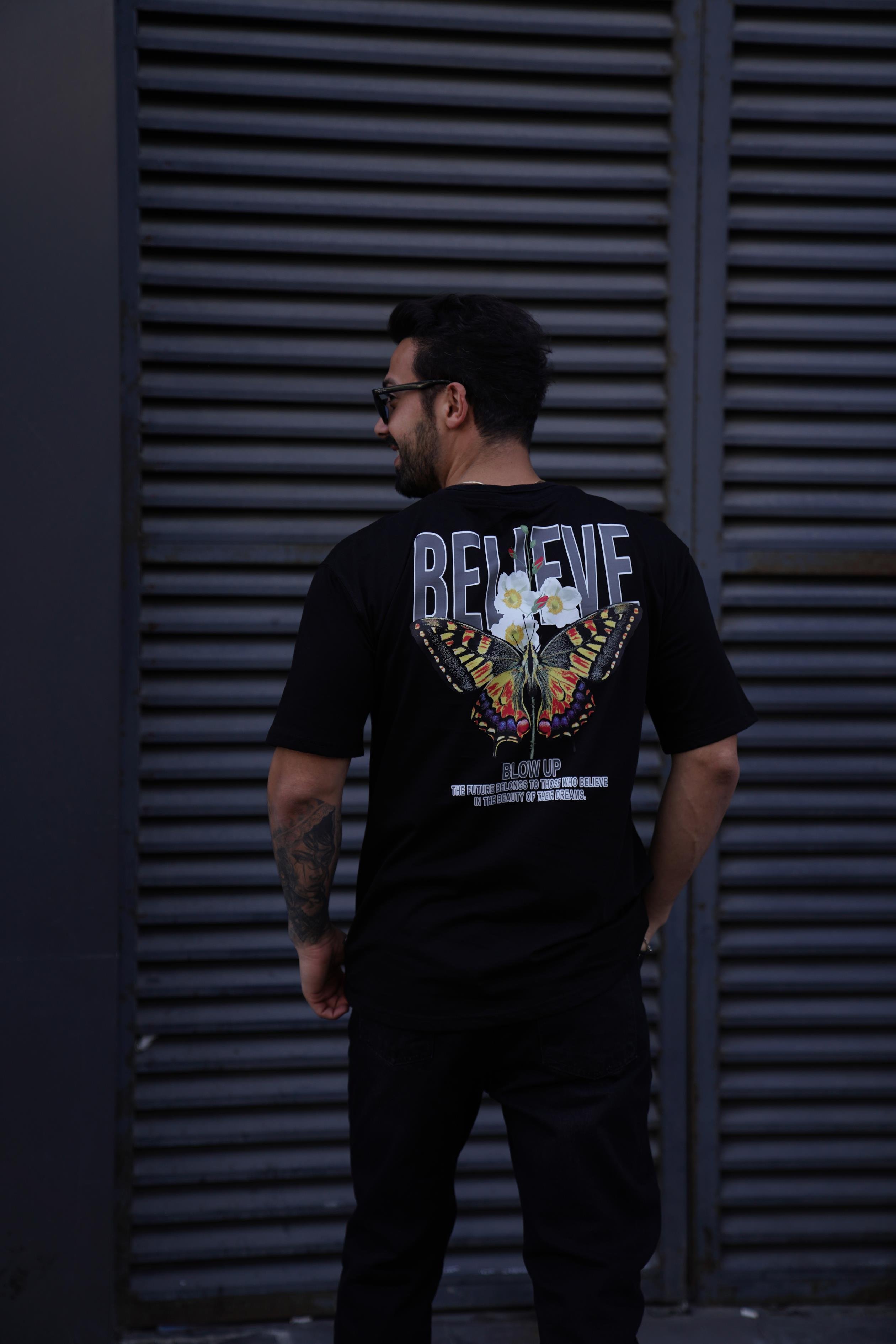 T-SHİRTSiyah Believe Baskılı Oversize T-Shirt TK