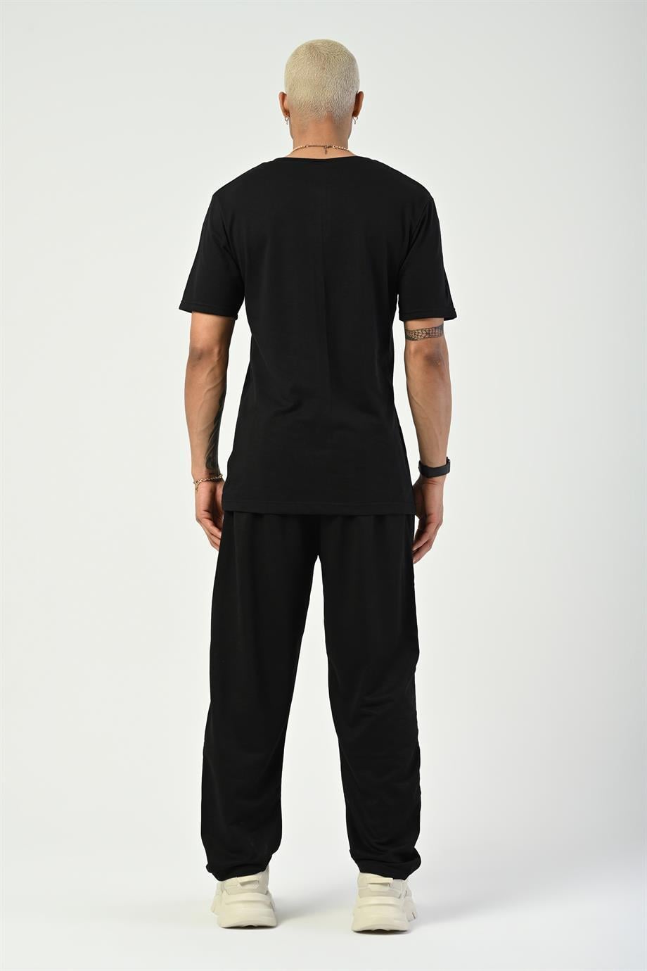 T-SHİRTSiyah Düz Suprem Basic T-SHIRT SC