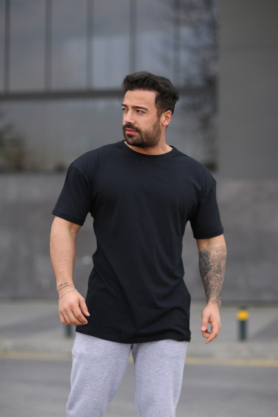T-SHİRTSiyah Sırt Ayıcık Baskılı Oversize T-SHİRT