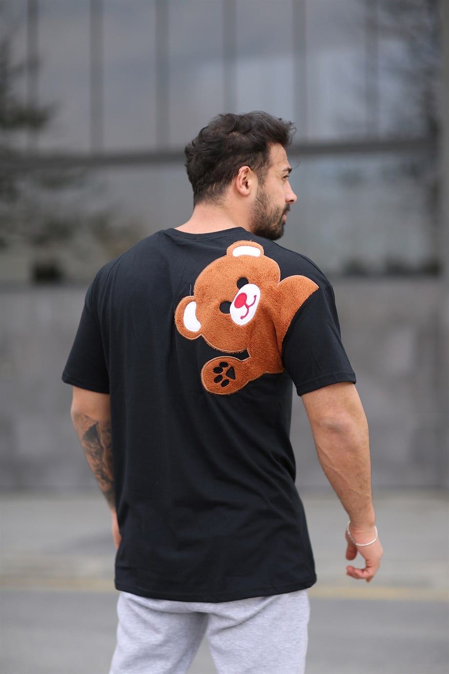 T-SHİRTSiyah Sırt Ayıcık Baskılı Oversize T-SHİRT