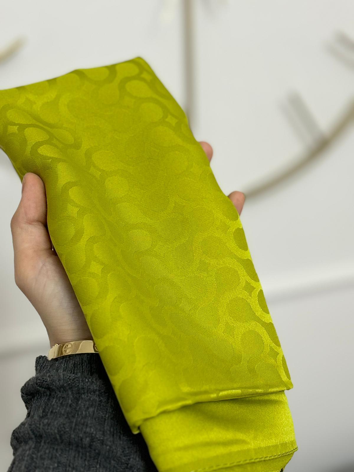 Bloom Desen Jakar Şal Yağ Yeşili